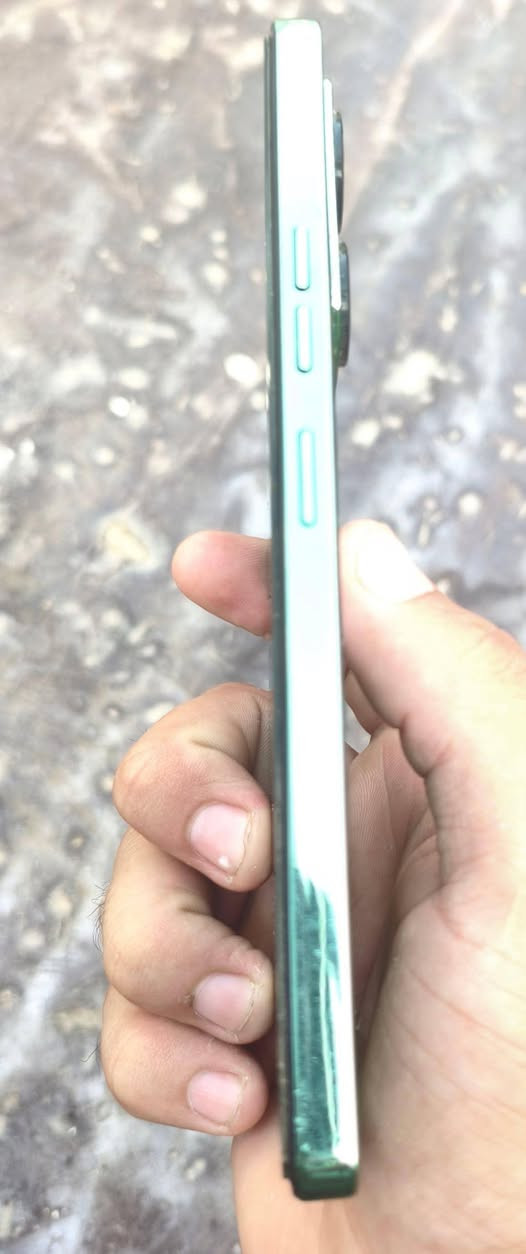 سلا عليكم جهاز Tecno Pova 6 Pvo 5G للبيع لذاكرة 256 لعشوائية 12 جهاز جديد لا شخط لا فطر جهاز وضع شركة كلشي ما ناقصة ما مفتوح وكلشي ممبدل بي جهاز جديد ببجي 60 فريم وشرط لفحص لسعر 200 وبي مجال لمكان لفلوجة حي جبيل لاستفسار ***********  بي وتساب ومتاجد خاص
