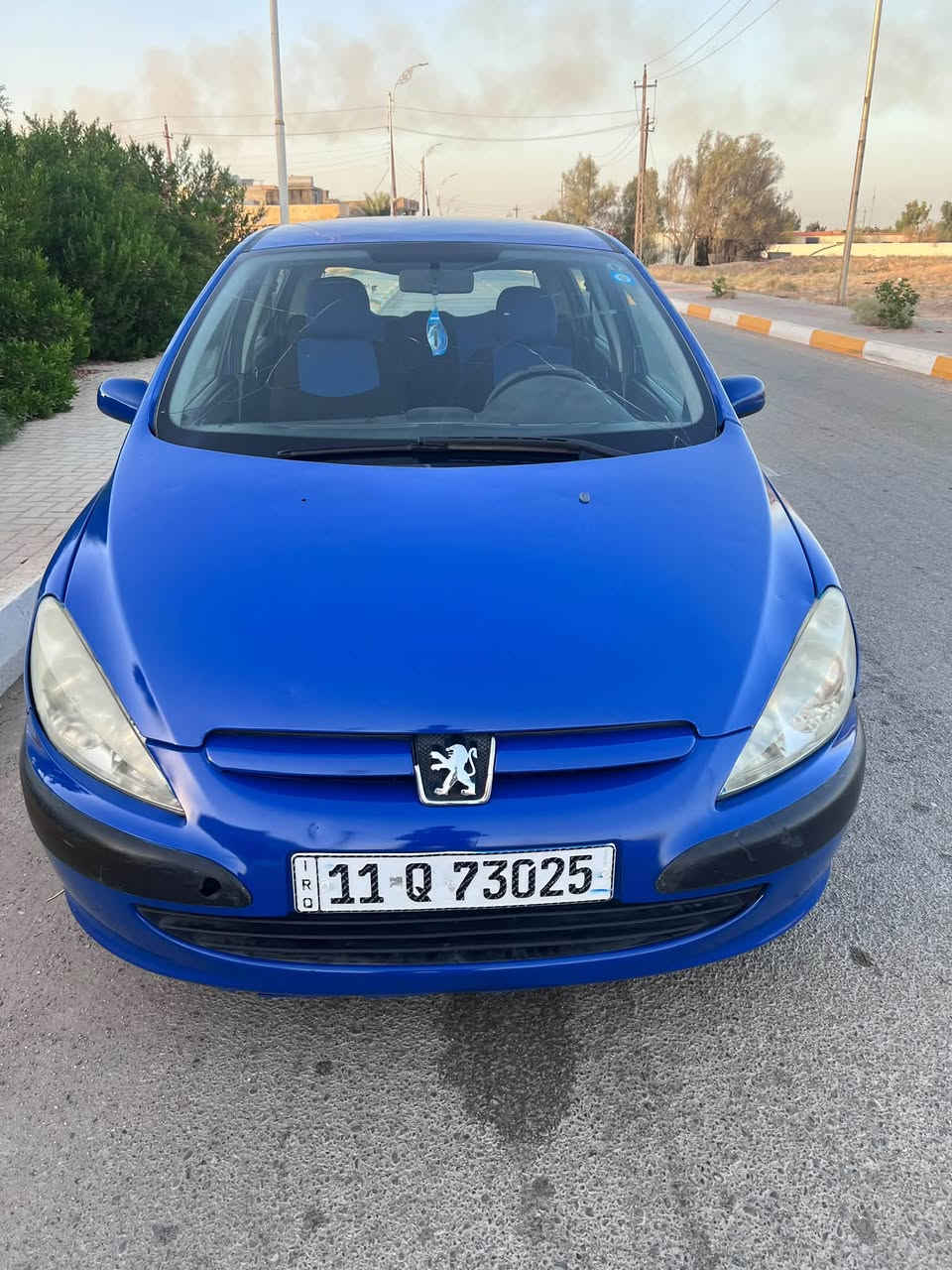 السلام عليكم 
بيجو 307 موديل 2005 رقم بغداد انكليزي سنويه وهزه وارقام كلهه جديده سنويه لل2031 شرط تحويل ثاني يوم  
تخم تاير اخو الجديد ويل كب بلادي
 صدر خلفي وامامي كله جديد 
شاشه كامره حساسات خلفية سنتر لوك 
كير محرك مكفولات شرط  
تبريد ثلج ثلج 🥶 تدفئه نار 
دشبولها شخط مابي
باتري جديد 
كهربائياتها كلها شغالة مابيها شي ما يشتغل 
السيارة شرط اي چطل مابيها 
💐 السعر 42 وبيها مجال بسيط 
 السياره بيها قطعه كلير بس شرط بدون ضربه او دواخل 

للاتصال علرقم
***********
