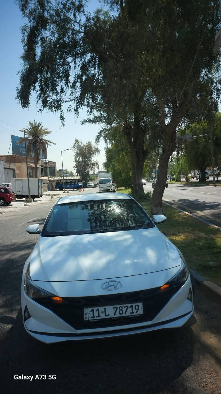 النترا خليجي موديل 2021 نص فول مثل ما موضح بالصور بيهة طخة بالدوسة مال باب السايق وما مسويهة كد شبر مكفولة محرك 2000 دوش السعر 155 وبيهة مجال بسيط المكان بغداد ***********

نص مكتوب في الصور:
- Galaxy A73 5G