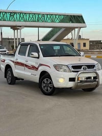 هايلوكس • ٢٠١١ • ٢٦٥ الف كم