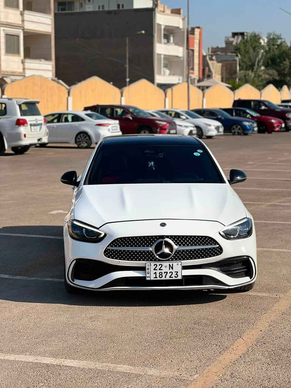 مارسيدس c300 AMG موديل 2024
زيرو ماشية. فقط 20 الف كيلو متر 

طراز  AMG فول مواصفات 

ثلاث انظمة قيادة 

1️⃣سبورت

2️⃣سبوت بلاس

3️⃣ايكو

اختار النظام الي يعجبك 

السيارة فول الفول موصفات 

1- نظام القيادة الذاتية والمساعدة (ADAS) الرادار والكاميرات

‏2-  (DRIVE PILOT ) : يعتبر من أكثر أنظمة القيادة الذاتية من المستوى 3/4 تطوراً في العالم. في ظروف معينة (طرق سريعة مزدحمة)، يمكن للسائق تسليم القيادة الكاملة للسيارة وتشغيل قوانين أو مشاهدة فيلم.

3- نظام المساعدة على التوجيه الذكي (Active Steering Assist):** يحافظ على مسار السيارة في منتصف المسار، حتى في المنحنيات اللطيفة.

4- مساعد الحفاظ على المسار (Active Lane Keeping Assist): يكشف علامات المسارات ويتدخل بتوجيه عكسي لطيف إذا بدأت السيارة في الخروج عن المسار دون استخدام الإشارة.

5- مكابح الطوارئ الذكية مع (Active Emergency Stop Assist): تكشف المشاة والدراجات والسيارات، وإذا لم يستجب السائق، توقف السيارة تلقائيًا.

6- مساعد التكيف مع السرعة (Active Distance Assist DISTRONIC): تحكم تكيفي في السرعة يحافظ على مسافة آمنة عن السيارة التي أمامك، حتى في الزحام، ويتوقف ويعيد التحرك تلقائيًا.

7- مساعد تغيير المسار (Active Lane Change Assist): بمجرد تشغيل إشارة الاتجاه، تتأكد السيارة من أن المسار خالٍ وتنفذ تغيير المسار بسلاسة.

8- نظام التحذير من الاصطدام الأمامي (Front Collision Warning)

9- مساعد الخروج من المرآب الذكي (Remote Parking Assist): يمكن للسيارة أن تدخل أو تخرج من مكان ضيق (مرآب أو موقف) عن بُعد باستخدام تطبيق الهاتف الذكي، بدون وجود السائق داخلها.

10- رادار بعيد المدى (Long-Range Radar): للمسافات الطويلة على الطرق السريعة.

11- رادارات قصيرة المدى (Short-Range Radars): في الزوايا الأربع للسيارة للكشف عن العوائق أثناء المناورة وتغيير المسار.

12- أجهزة استشعار أولتراسونيك (Ultrasonic Sensors): للمسافات القصيرة جدًا أثناء الركن.

13- الشاشة ( MBUX Hyperscreen ): لوحة قيادة رقمية كاملة بشاشة كبيرة الحجم وشاشة مركزية ضخمة 

14- نظام MBUX (Mercedes-Benz User Experience): نظام الوسائط المتعددة الأكثر ذكاءً، يتعرف على الكلام الطبيعي ("مرحبا مرسيدس، أشعر بالبرودة" أو "اضبط الإضاءة على اللون الأزرق").

15- مقاعد أمامية ذات تحكم كهربائي ذاكرة  وتهوية وتسخين 

16- التحكم بالمناخ الذكي من 4 مناطق (4-Zone THERMATIC): حيث يمكن لكل راكب ضبط درجة الحرارة والتدفئة والتهوية حسب رغبته.

17- الإضاءة البيئية AMBIENT LIGHTING:مع 64 لونًا لتختار منهم، وإعدادات إضاءة متحركة ومتعددة.

18- سقف بانورامي كهربائي (Panoramic Sliding Sunroof)

19- فتح وإغلاق وإقلاع السيارة بدون مفتاح (Keyless-Go) 

20- شحن لاسلكي للهواتف الذكية 

21- نظام المساعدة على الكبح (BAS)

22- نظام منع انغلاق المكابح (ABS)

23- نظام صوتي عالي الجودة من Burmester مع 15 مكبر صوت.

 

24- دعم كامل لتكامل الهواتف الذكية عبر Apple CarPlay وAndroid Auto

25-دركة رياضية على شكل حرف D

26- داخل احمر ملكي 

السعر : 34  وبيها  مجال

*********** متوفر واتس اب 

بغداد - اليرموك

