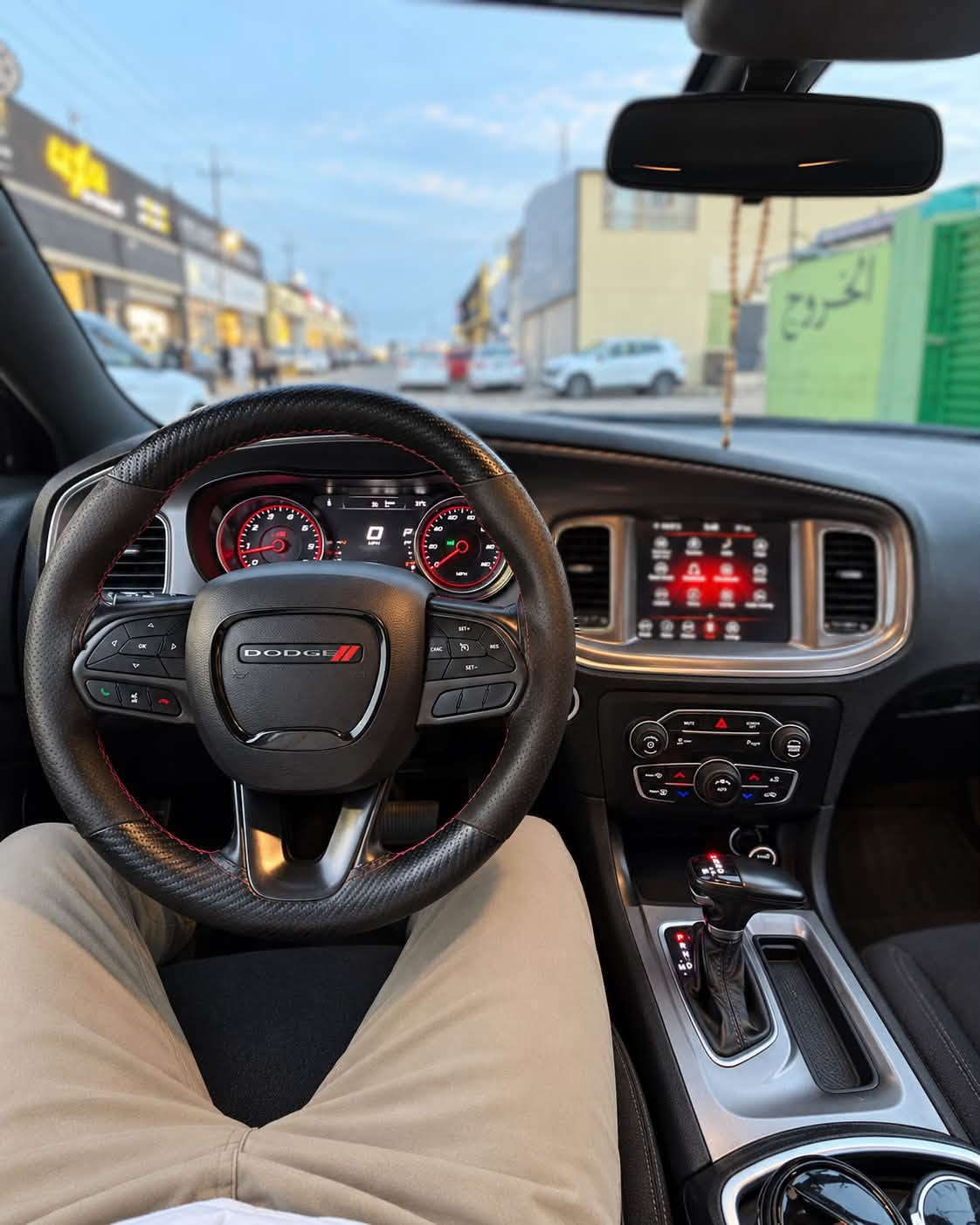 جارجر SXT  كلين وارد كندي
لون اسود موديل 2023
ماشية 63 ميل ، رقم اربيل باسمي 
كير محرك كهربائيات كلها مكفولة على وضع الشركة 
بيها رصعة بحافة الجاملغ الامامي 
السيارة بدون اي نقص من صدر و تبريد طخم تاير نكسن جديد
سنوية الى 2030 بيها كتاب تظليل الى سنة 2027 شهر 4 
مكانها الموصل 

السعر 218 

***********
