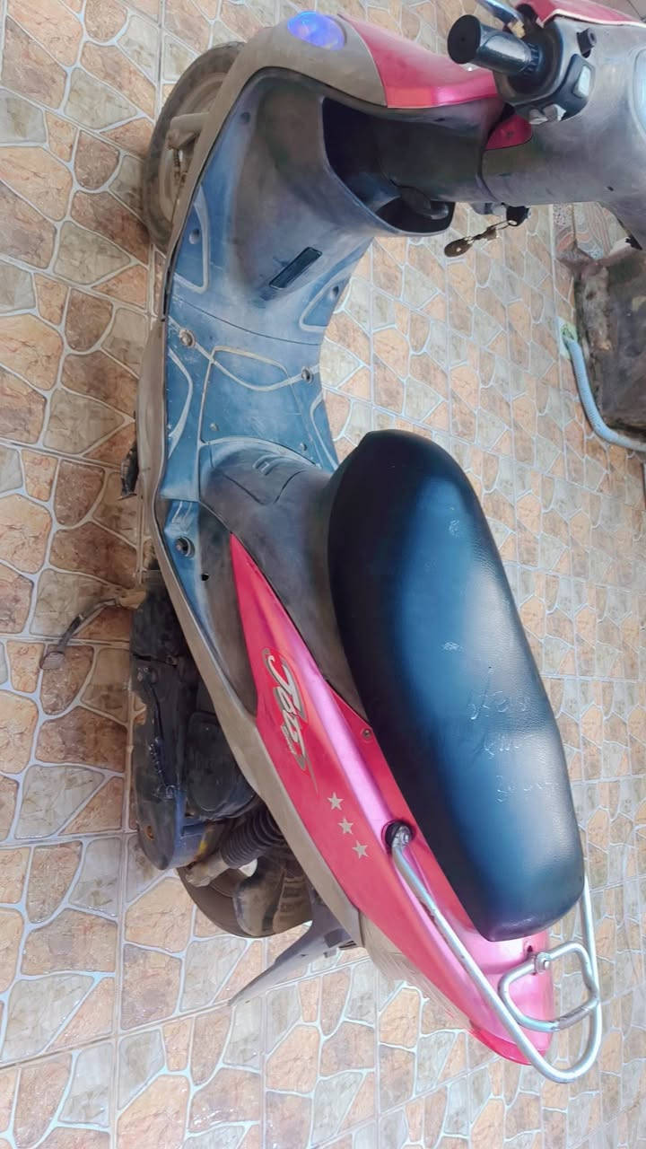 ماكس للبيع كلشي شغال بيها
دراجه حلوه ناعمه مكاني حله اكرمين
***********
