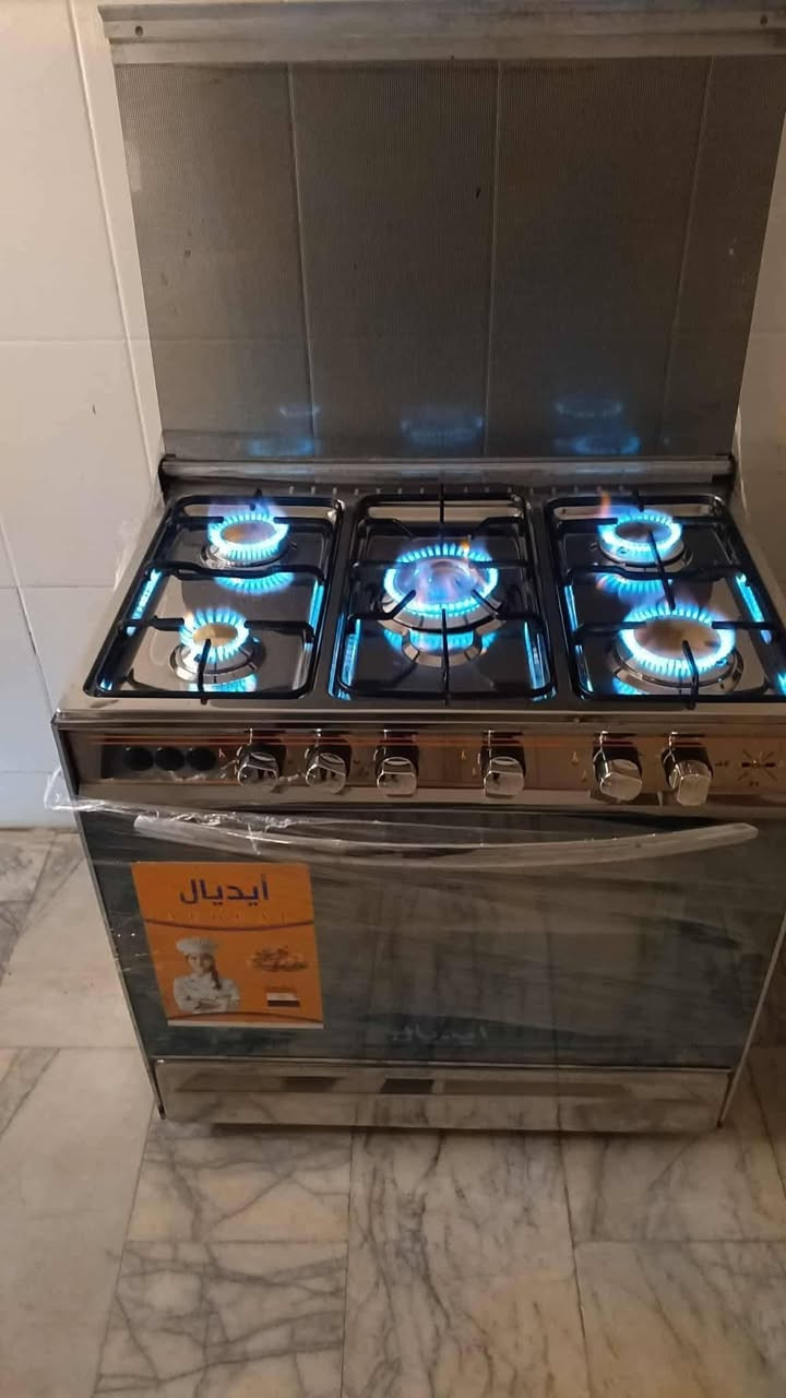 مرحبا زبانا وصلت وجبه طباخات المصريه نوع فريش المصري  بشرط الفحص وضمان  أفران شوايه كامل  زبانا  ( وعندي نضام امراوس أخذ القديم ونطيكم الجديد مع دفع الفرق ) العنوان بعقوبة صناعه الثالثه عل عثمانيه ***********
