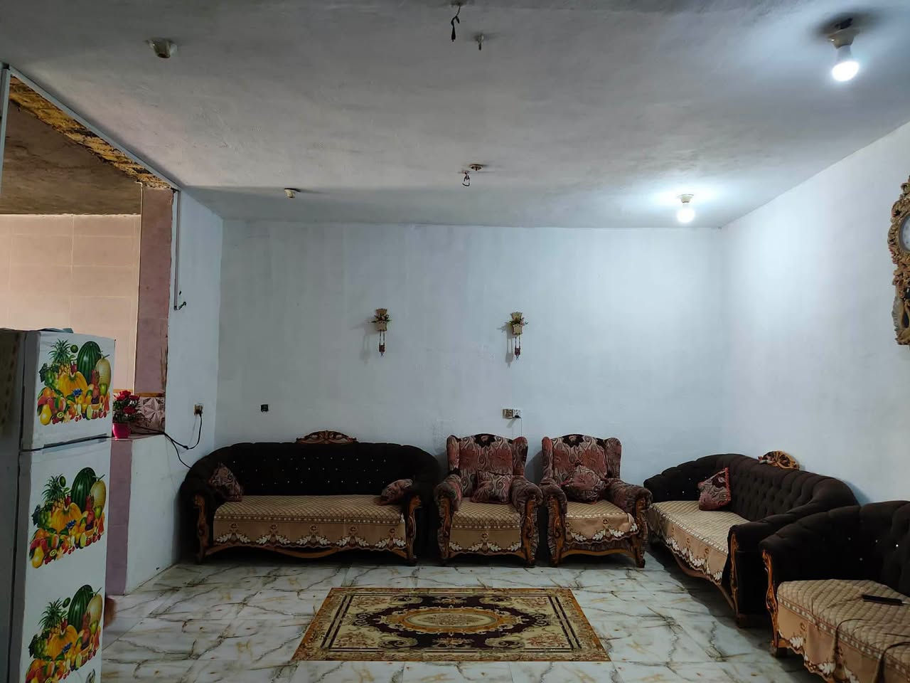 سلام عليكم 
بيت للبيع نزلت زرزور بره
المدرسه
المساحه350
مرقم من قبل البلديه
السعر50وبي مجال
رقم خاص
