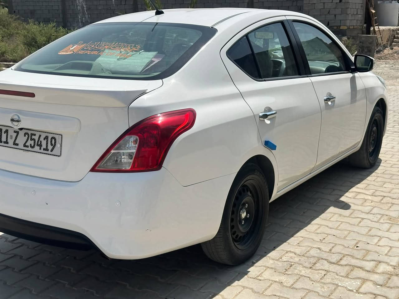 نيسان موديل 25  رقم بغداد مشروع وطني. حره تحويل مباشر السعر 120
ماشيه 39 الف قابل للزياده 

تبريد قطعتين 

تحكمات استيرن

اشاير بالمري 

حساسات خلفيه 

كامره خلفيه دواره

شاشة كاربلاي

***********

نص مكتوب في الصور:
- ENGINEER CAR *********** مركز المهندس كار لفحص صبغ السيارات والسمكره والكير والمحرك السماوه - حي الاعلام - قرب محلات السيراميك بأدارة المهندس فارس ميلاد الشمري 7/22/2026 7:21:37 PM - admin - 100-001517 SHIDO نوع المركبة نيسان صني رقم المركبة 25419 موديل المركبة 2025 لون المركبة ابيض رقم الموبايل 078 الاسم الكامل مهدي كاظم سليم جانب خلفي سليم بغض النظر عن العامنيه سليم بغض النظر عن العامنيه جانب ايسر جانب ايمن بارد محدد يوجد خدوش ورصعات يوجد خدوش ورصعات اماكن متفرقه ملاحظه الفحص للبدني الخارجي فقط التوقيع نتحمل مسؤوليه الفحص لمدة 3 ايام من تاريخ الفحص خلال... HONOR X9b 108MP Ultra-Sensing Camera