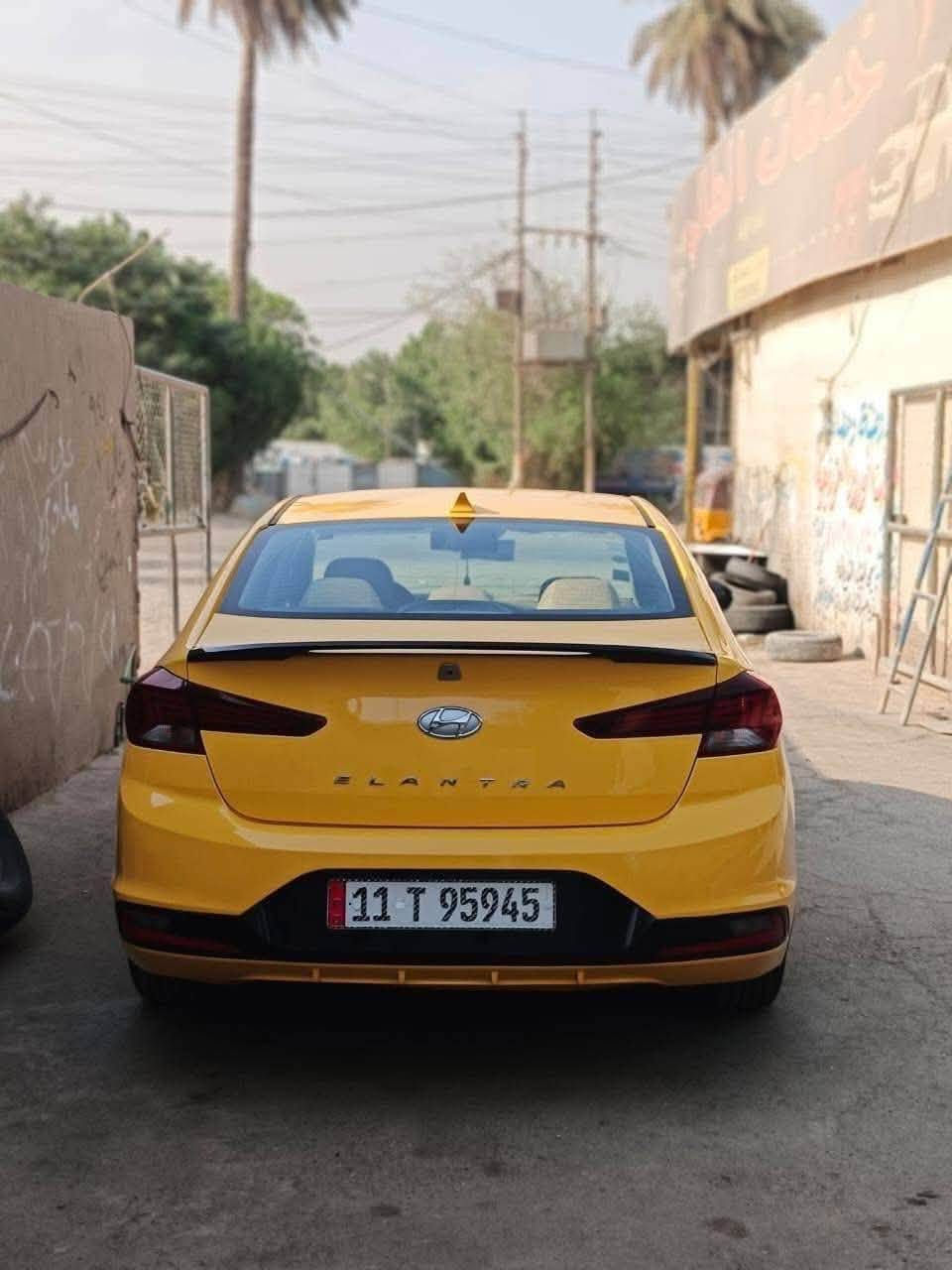 مساء الخير حبايب وين اليدور نضيف وجديديريد يشتغل بيها خط مدارس او محافضات  هيج سيارة مايحصل النترة موديل 20 وارد امريكي صور الحادث بل منشور السيارة مامشتغلة تكسي ابد ماشية 80 الف بس بيها منضومت غاز جديدة لايت زون خطين رادار امامي خلفي مري شفط استيرن تحكم جهتين نقطة عمياء كامرة خلفية دوارة شاشة ايباد جديدة تبريد ثلج حدادية جديدة لوك تخم تاير جديد ابو الخط مدوشمة جديدة
محرك 200 دوش لاتبخير ولا تنقيص راس سطر محرك وكير شرط مامفتوحات برغي بيهن كير AT المرغوب بلاد  السيارة متعوب عليها حيل مفولة من عدة البصمة والفتحة السعر 128مكان السيارة ديوانية مصفرة هيئة وغرامات رقم بغداد جديد انكليزي سنوية 31 السيارة اسف على الاطالة الأتصال خط او واتساب 
***********
