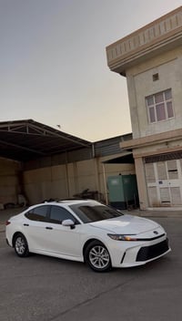 كامري LE • ٢٠٢٥ • ٩٠٠٠ ميل