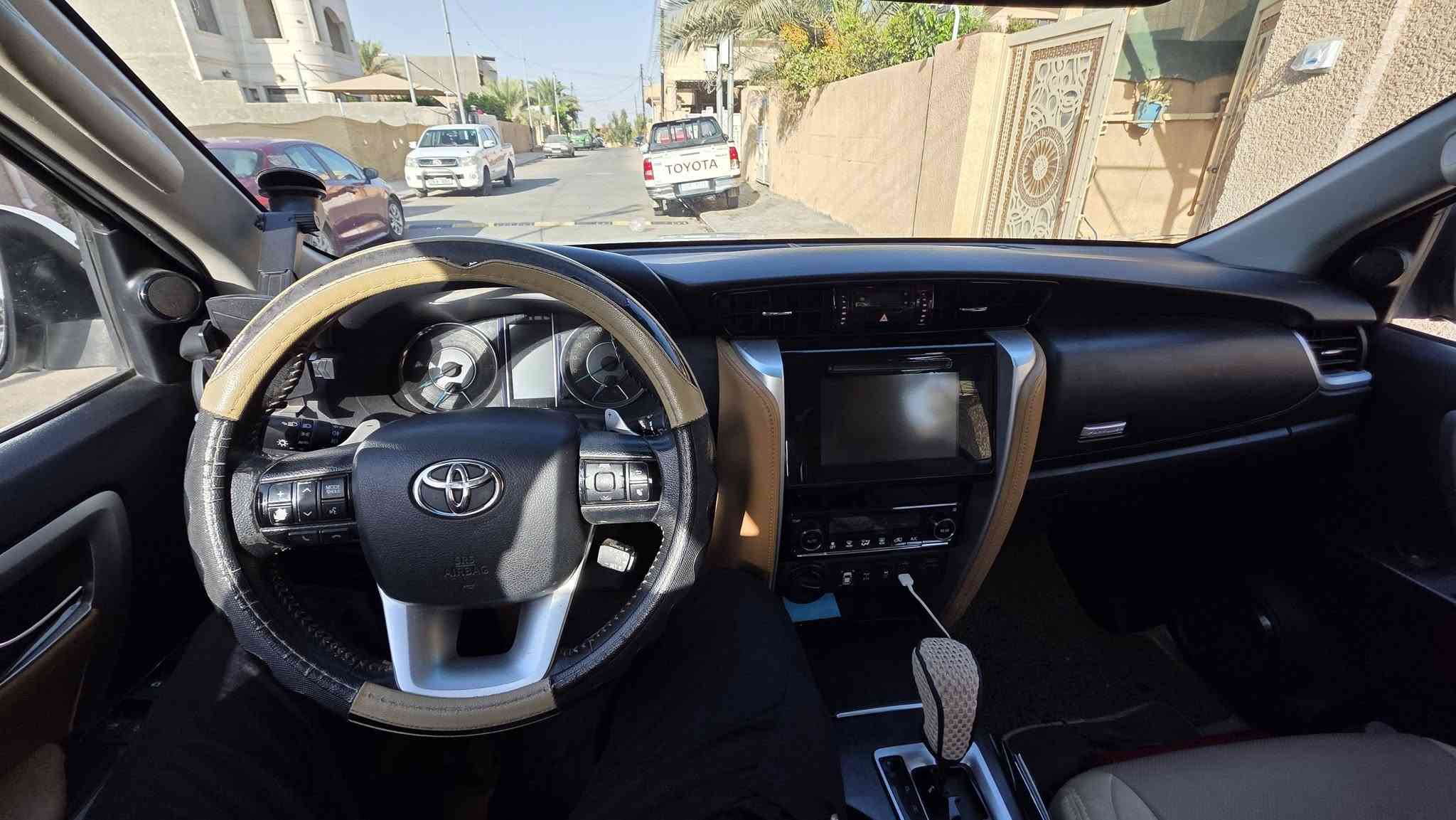 فور جنر 2017 للبيع

شبر بل بنيد

6 سلندر محرك 4000

تنفس طبيعي

تبريد 3 قطع

سبع مقاعد

رقم اربيل سنوية لل 29

سيارة جاهزة من كلشي شغل واطلع

*********** للتواصل
