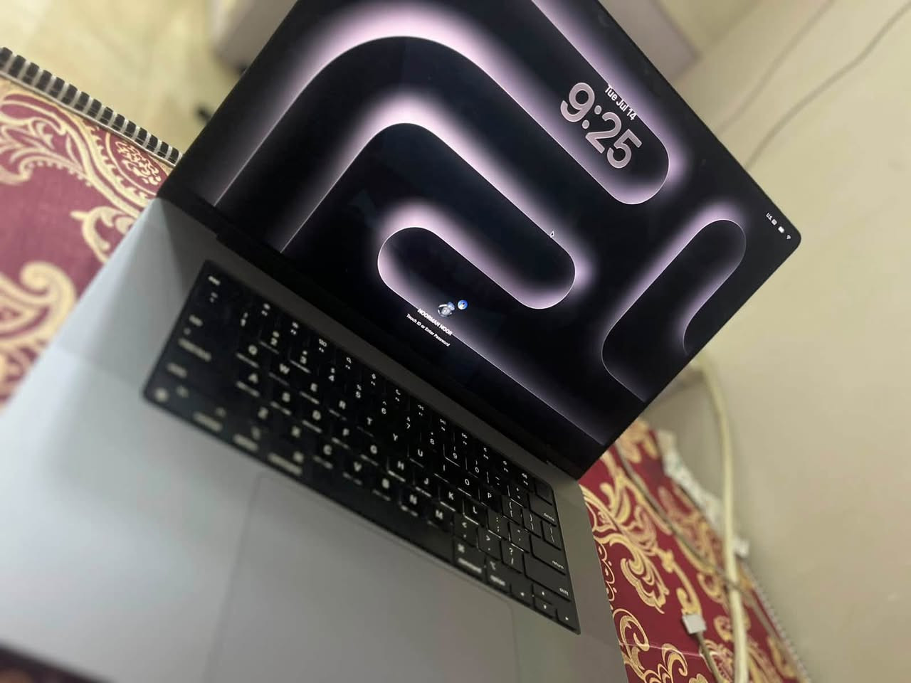 السلام عليكم 

للبيع ماكبوك M1 Pro 16-inch 
ذاكره 512 
رامات 16 
الجهاز كلش نضيف وبطاريته 87% 
مكاني نجف كوفة
للتواصل واتساب:
***********

نص مكتوب في الصور:
- About
- MacBook Pro
- 16-inch, 2021
- Name
- NOORMAN'S MacBook Pro
- Chip
- Apple M1 Pro
- Memory
- 16 GB
- Serial number
- GF27X1DQWG
- Coverage Expired
- Details...
- macOS
- macOS Tahoe
- Version 26.5
- Displays
- Built-in Liquid Retina XDR Display
- 16-inch (3456 x 2234)
- Display Settings...
- Storage
- Macintosh HD
- 34.68 GB available of 494.38 GB
- Battery Condition Normal Mac batteries, like all rechargeable batteries, are consumable components that become less effective as they age. Maximum Capacity 87% This is a measure of battery capacity relative to when it was new. Lower capacity may result in fewer hours of usage between charges. Learn More... Done