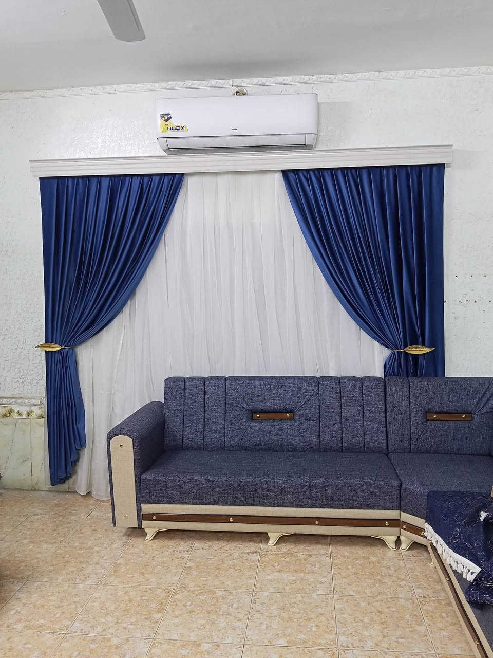 ستائر حسن علي 
انسب الأسعار 
الرفاعي سوق المسقوف قيصريه الحاج طارق سوق الخياطين 
*********** واتساب
