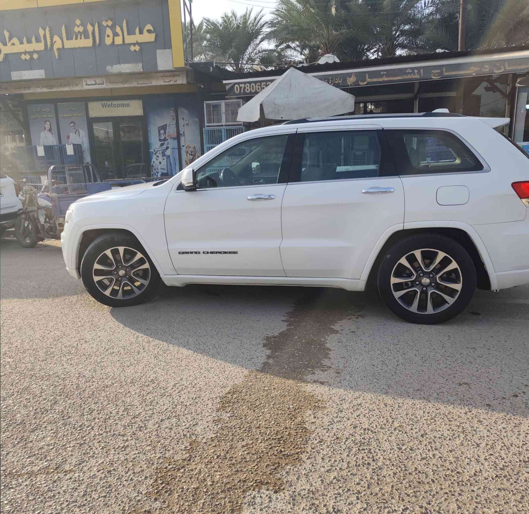 السلام عليكم 
جيب اوفرلاند خليجي موديل ١٨ رقم بغداد فول مواصفات ام الجكات .بيها صبغ باب السائق نص منه اثر شخوط ماطور يعني موضربة سياره وشويه من الباب الخلفي فقط الباقي مكفول ..محرك كير على وضع الشركه ..سياره نضيفه جداا..
مكان السياره ديوانيه 
سعر مناسب اتصال او وتس اب او خاص لطفا  ***********

نص مكتوب في الصور:
- REDMI Note 15 Pro+ 5G 23mm | f/1.7 | 1/2000s | ISO100 16:00 ٥٧°٥٩'٣١"N ٥٤°٥٣'٤٤"E
- REDMI Note 15 Pro+ 5G 23mm f/1.7 1/167s ISO50 15:53 2026 32°0'54"N 44°54'57"E
- REDMI Note 15 Pro+ 5G 23mm f/1.7 1/157s ISO50 15:53 2026 32°0'56"N 44°54'57"E