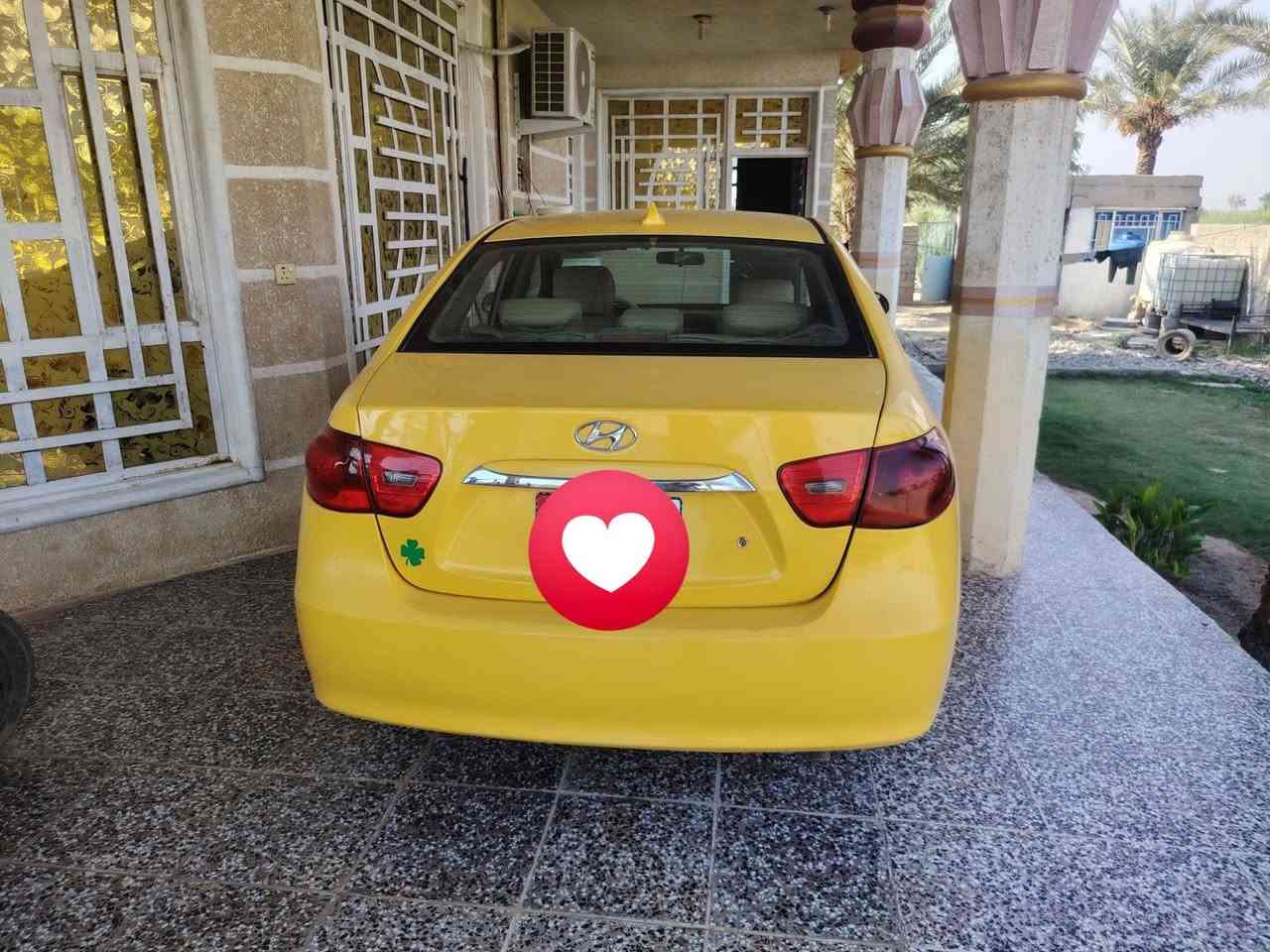 السلام عليكم النترا للبيع وارد امريكي محرك 2000 موديل 10 رقم الهاتف ***********
