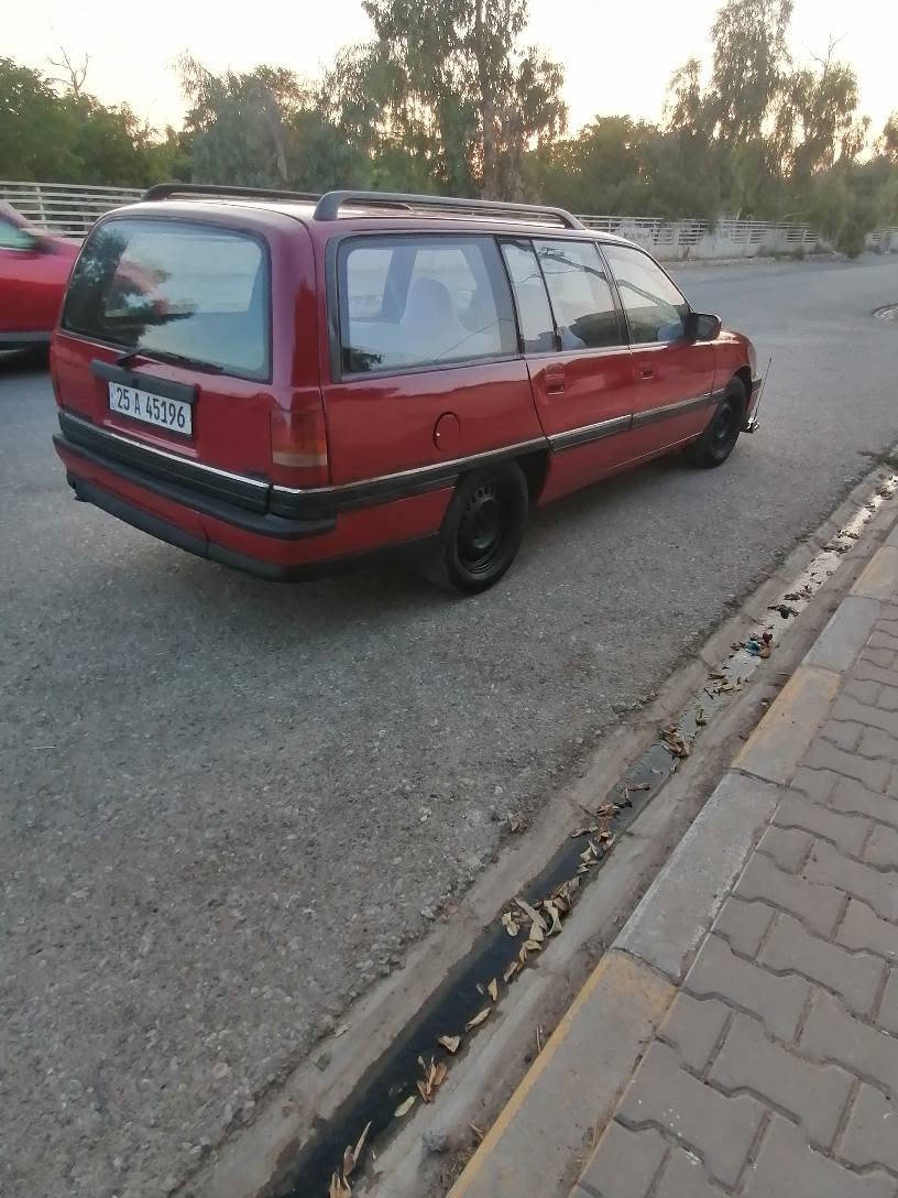 اوميكا موديل 91 محرك 20بلادي كير محرك بالشرط كهربائيات شغاله مشروع وطني لحد 30 رقم دولي صدر شرط مصبوغه عام جماليه سياره على وضع الشركه بيه طخه بسيطه يم الباتري غرفه السياره حلوه
السعر 35 وبي مجال
كركوك طريق بغداد
*********** كركوك, العراق
