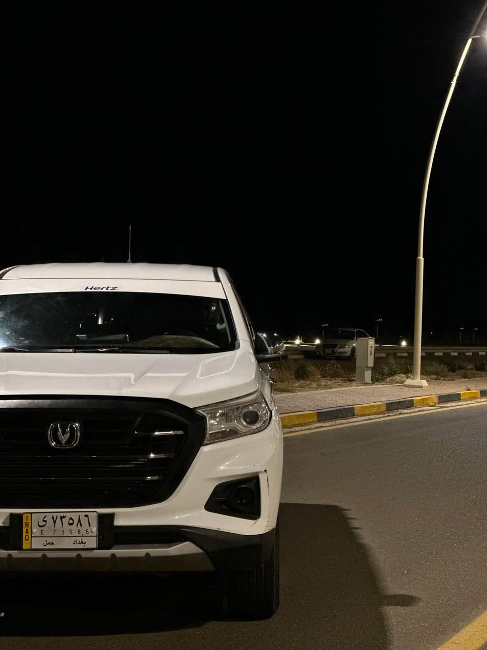 للبيع  هانتر شانجان
رقم بغداد 
موديل 22 السياره حره  شرط التحويل ثاني يوم
 مواصفات السياره
تبريد قطعتين 
لايت زنون 
دفع رباعي 
كشنات الاماميه كهرباء 
كامره وحساسات خلفيه كامره جانبيه 
 اشاير بالمري 
نظام قياده سبورت وايكو نورمال 
كير عادي واتو 
شاشة دشبول تحكم ستيرن 
قفل سرعه كير ومكينه مسيوبوشي بانزين عادي  
ماشيه 170 الف
السعر148 وبيها مجال 
بيها جاملغ ايسر تعديل بارد
ووجاملغ وباب خلف السايق تعديل بارد
للاستفسار *********** سامراء, صلاح الدين
