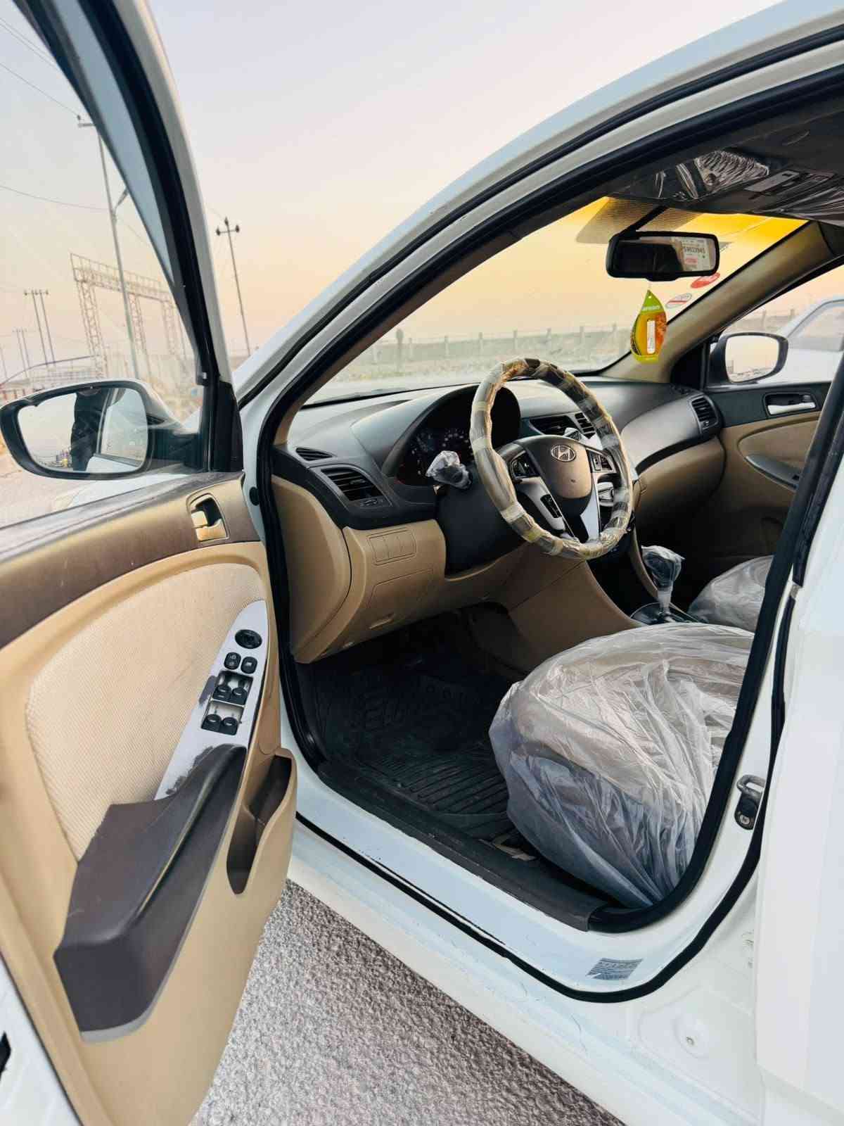 للبيع🔰
اكسنت خليجي 1600
 تحكمات ستيرن 
بنراماه 
ويل كب 
ب80وبيه مجال 
 اتصل وبيك خير ودللل  سيارة ما عايزه  ما متواجد على فيس 
***********
***********
مكان نجف
