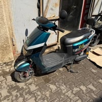 دواجة شحن • ٦ بطاريات