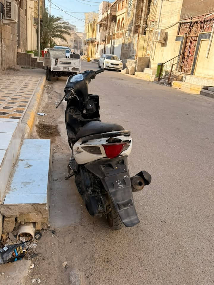 ماكس مضلع كامله من كلشي بس الكفر الوره صار بي كسر سعرها 275 وبيها مجال مكاني مركز مستعجل عليها ***********
