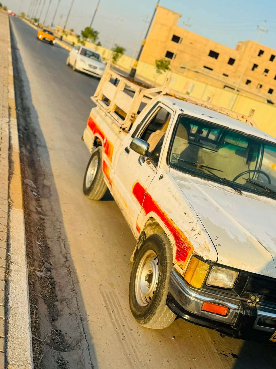 بكم موديل 1988محرك كروسيته خمسه كير محرك كير شرط السعر 22 وبي مجال المكان الحويجه 

‭***********‬

