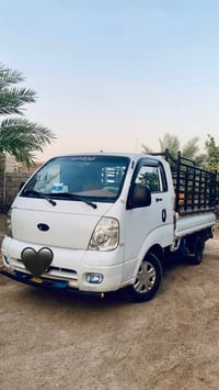 يتوفر نقل اثاث وجميع الادوات المنزلي الاتصال 07836045605