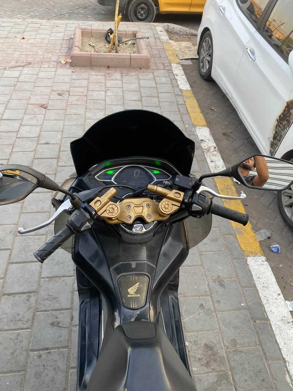 بيسي اكس جيل ثالث 3️⃣  كورية اوراق منفيس دراجة كفالة عامة بلادية  من طول لطول ستيرن 3قطع بلادي بيهة جامة  مضلع بلادية شلعة ومعدل شك الكاع ترايك للشمال كل كهربائيات شغالة مكاني بغداد حي البتول السعر 1850 وبيها مجال للشراي ***********
