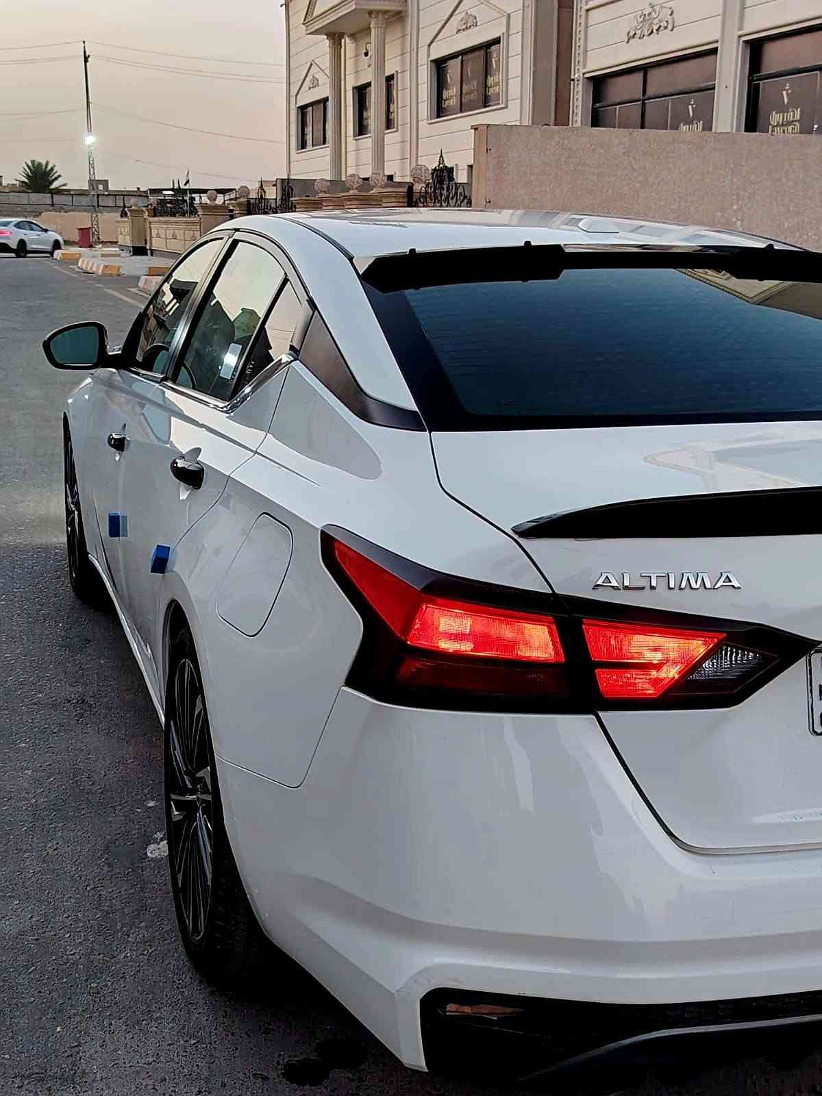 السلام عليكم للبيع بسعر 129 ورقه نيسان التما 2019 SR فول موصفات الضرر فقط باب السكن وشويه بل باب الثاني بدون اي داخل بجم كبس وجنطه كبس بدون ايرباك مكينه 2500 شرط مامفتوحه كير مامفتوح السياره جديده حيل ومتصرف عليه الف جاهزه من كلشي رقم وهزه وسنويه جدد تحويل ثاني يوم العنوان تكريت
***********
السلام عليكم للبيع بسعر 129 ورقه نيسان التما 2019 SR فول موصفات الضرر فقط باب السكن وشويه بل باب الثاني بدون اي داخل بجم كبس وجنطه كبس بدون ايرباك مكينه 2500 شرط مامفتوحه كير مامفتوح السياره جديده حيل ومتصرف عليه الف جاهزه من كلشي رقم وهزه وسنويه جدد تحويل ثاني يوم العنوان تكريت
