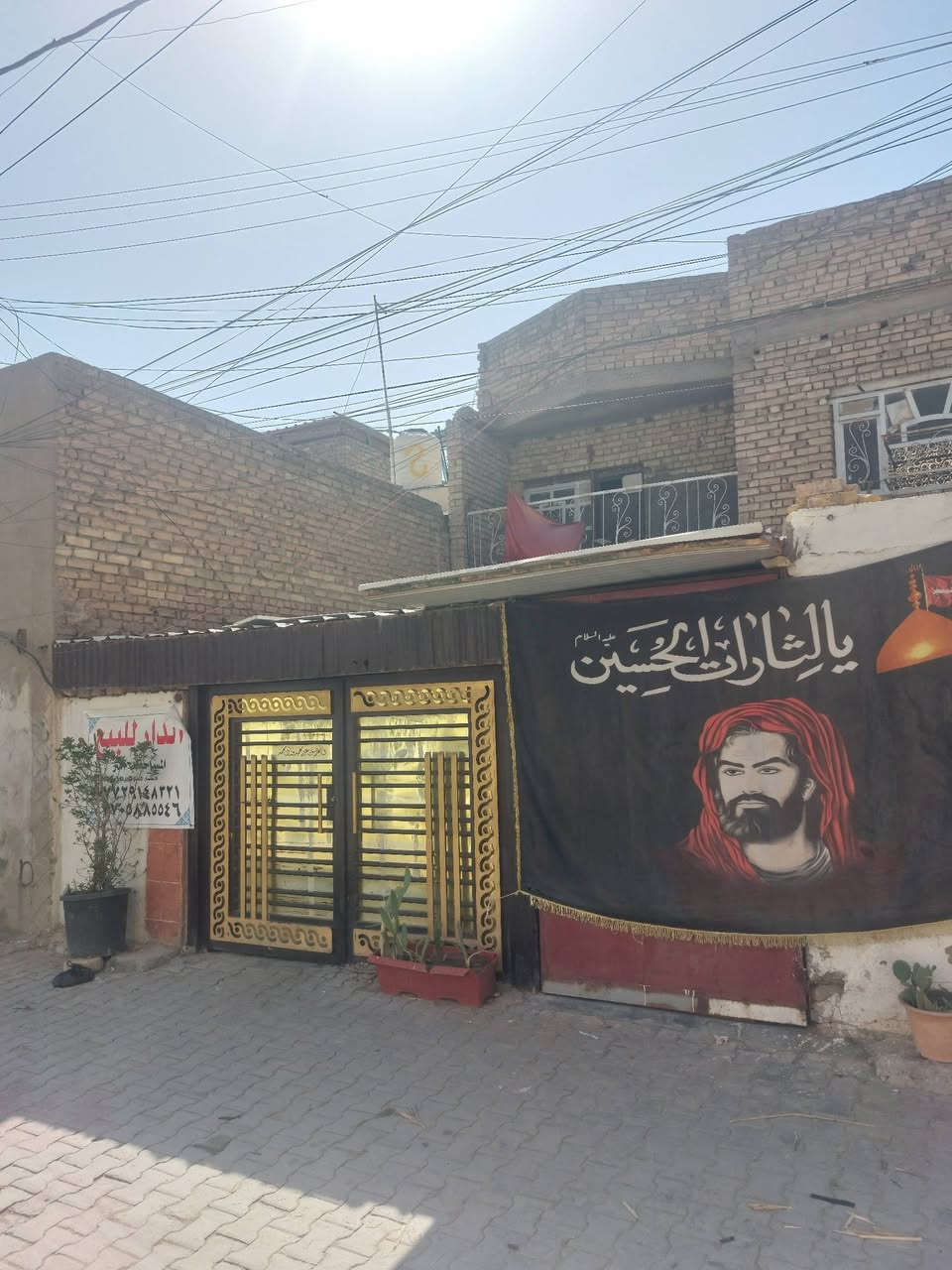 ادمن  وافق  رحمه  لوالديك
سلام عليكم
قطعه  ١٦٠  للبيع طابقين  متكامله   طابق  ثاني  ٣ غرق  ومطبخ      العنوان  الشعله  الاوله   قرب  سوق  الاوله    
***********
