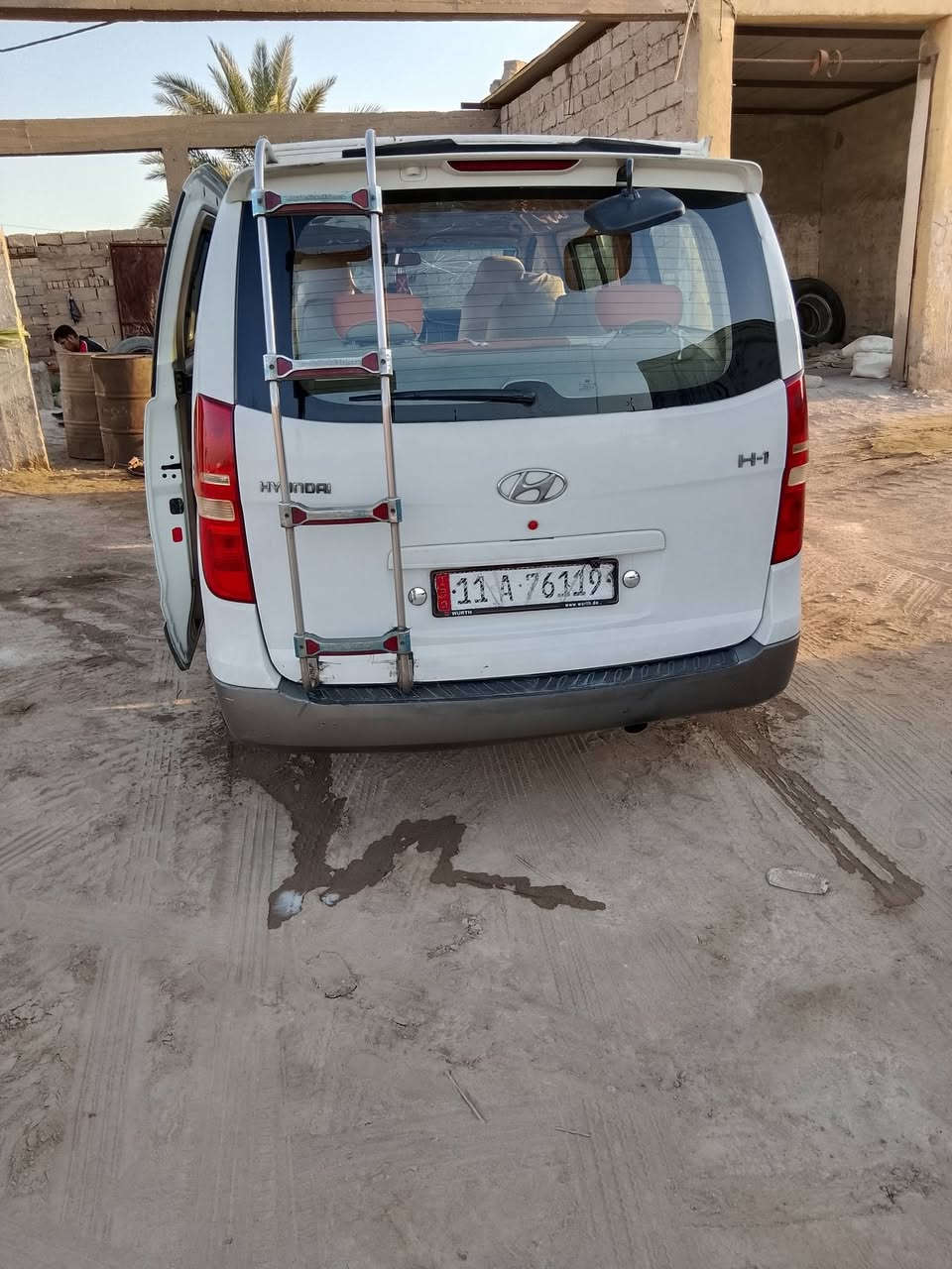 للبيع ١١كفالة بسمي رقم بغداد كير محرك اكسن  دوشمة جديدة مكان واسط الحفرية رقم ***********
