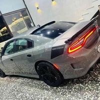 للبيع جارجر v8 5.7 2017  قطعتين صبغ والباقي مكفول لون سمنتي   رقم اربي...