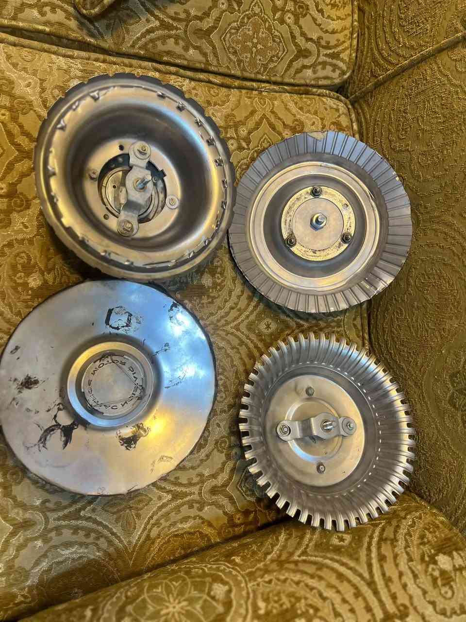 كبات للبيع او مراوس  بغراض ***********
