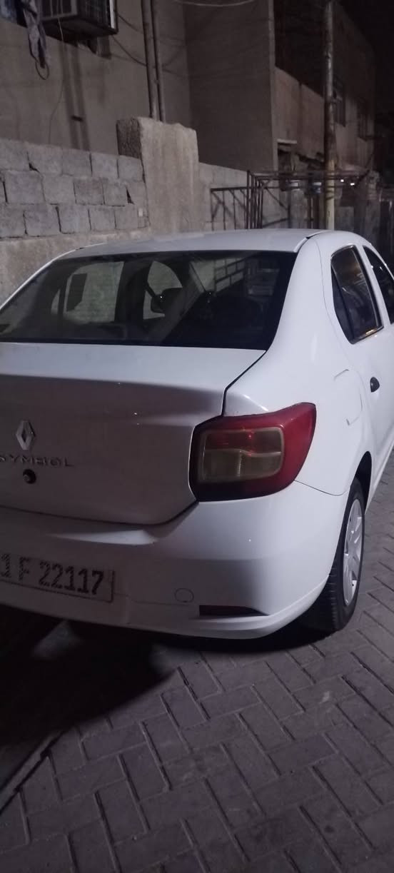السلام عليكم  رينوسيمبل مديل ١٧
السعر 57 وبيهه مجال مكان مجمع بسمايه ***********
