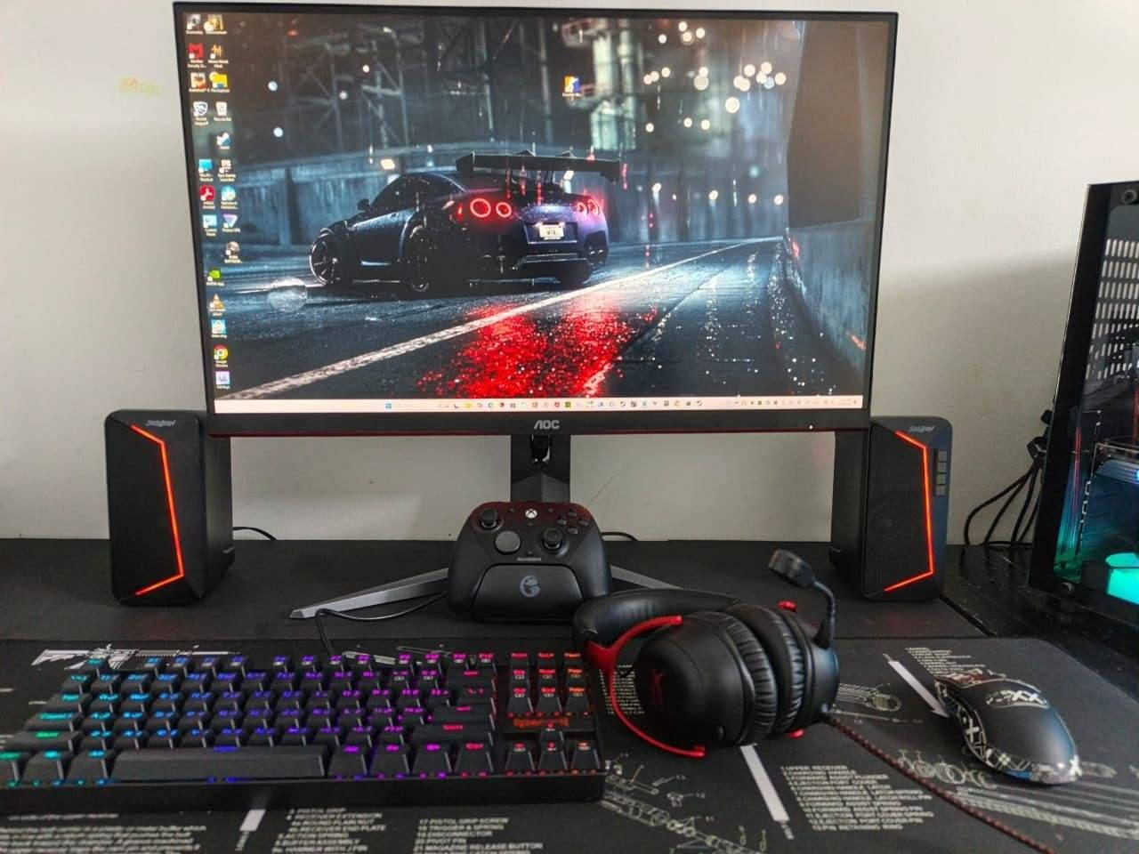 سلام عليكم PC للبيع
معالج i5_14400f

كرت الشاشة RTX4070 super 

البورد prime b760-plus

الرام t-force 32(16×2) 5600mhz

M.2:lexar ssd nm620 1tb

مبرد هوائي

كيس بالصورة

بورسبلاي segotep GN750W

ups kstar 2000va اوفلاين

الشاشة aoc 2k 170hz 

سماعة hyper x cloud 3

كيبورد redragon kumara k552

ماوس اتاك شارك x3-pro

جوستك gamesir g7-pro

السعر مليونين ونص
راسل واتساب ***********
او تعال خاص
