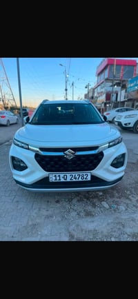 سوزوكي فرونكس موديل 2024  مكينه 1500  فول مواصفات ما عدا الفتحه كامره ...