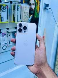 آيفون ١٦ برو ماكس • ٢٥٦ • بطارية ٨٩
