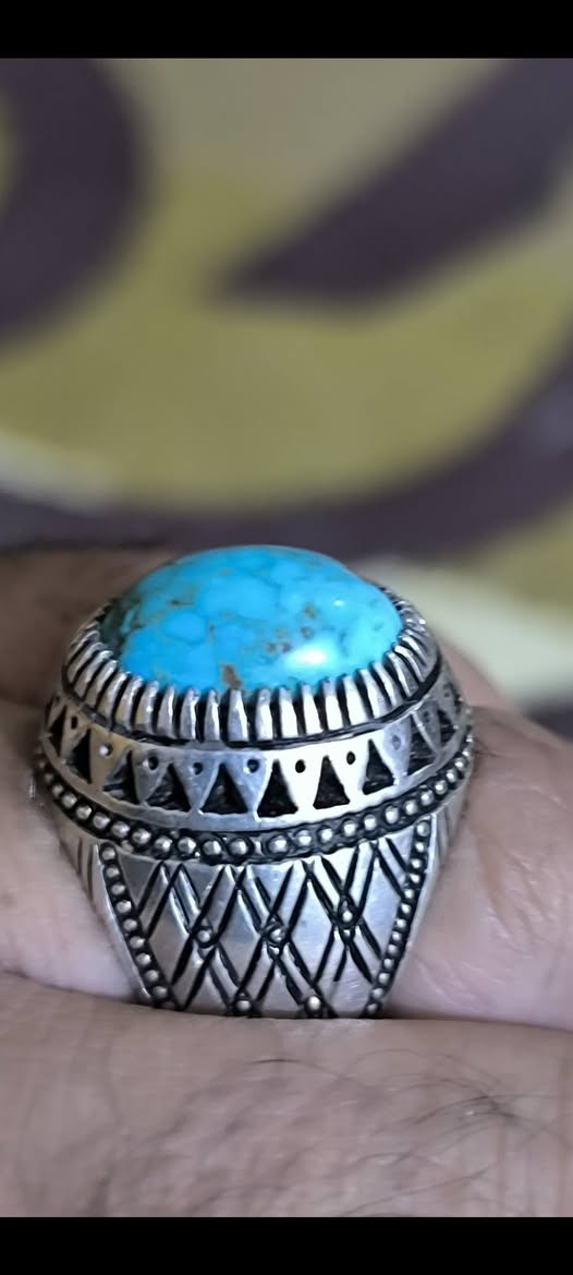 السلام عليكم فيروزي نيشابوري صياغه ثقيله للبيع الاتصال ع رقم ***********
