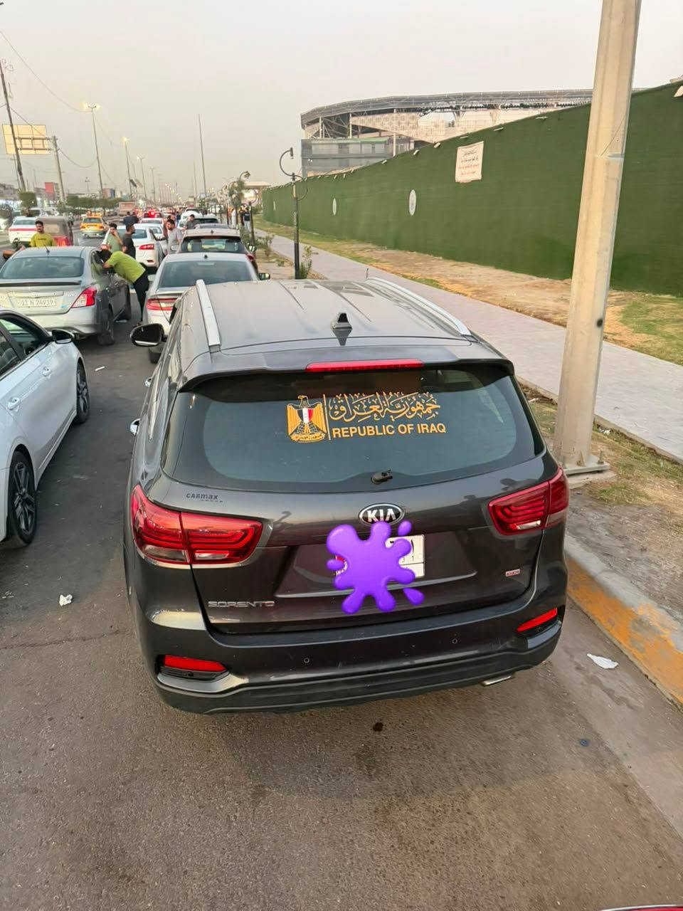 سورنتو19
حادث خشم الجاملغ وخشم البنيد 
سيارة باسمي تحويل ثاني يوم 
سيارة جاهزة مابيها اي نقص 
مكاني بغداد شعب 
رقمي ***********
عارضة ب 150 وبيهة مجال

