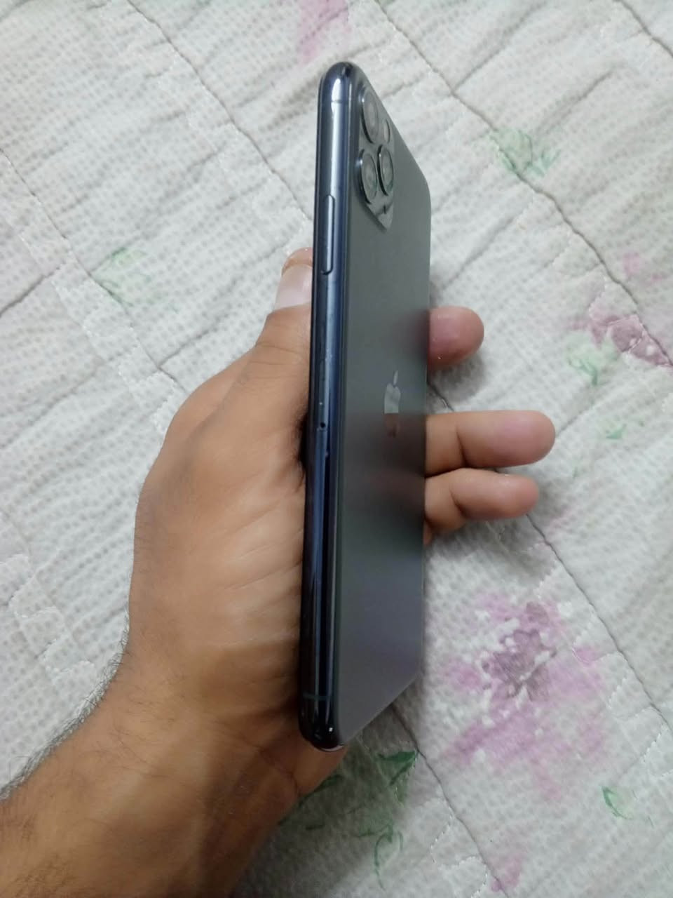 11ابور ماكس 
داكره 256 
بطاريه 76
ضمان يومين 
ادا شحن مو قطاره يرجع 
مستبدله شاشه Gx
جهاز مكفول ادا بيه شخطه لا تخده 
فيس إيدي شغال 
كاميرات دمعه 
تك سيم جهاز مال بيت 
حيل نضيف 
سعر300 بيه مجال بصيد
