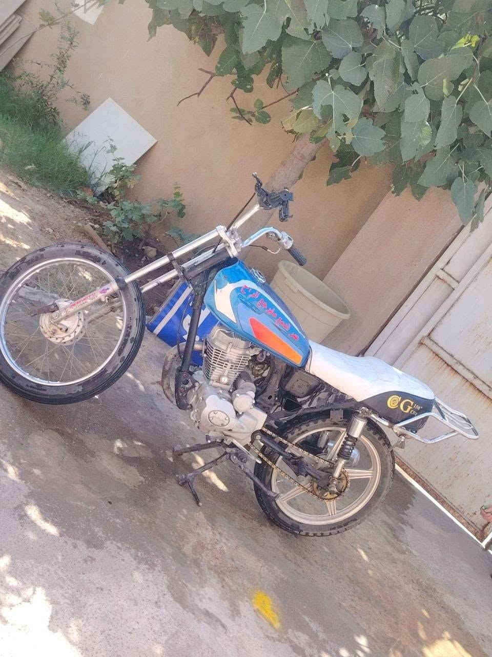 عيوني بارت 5كير محرك وشلعه فول شرط مامفتوح لا ست دهن لا تبخير لا صرف كزوز نامه متواجد خاص رقمي ***********بي واتس السعر 250وبي مجال لطيبين
