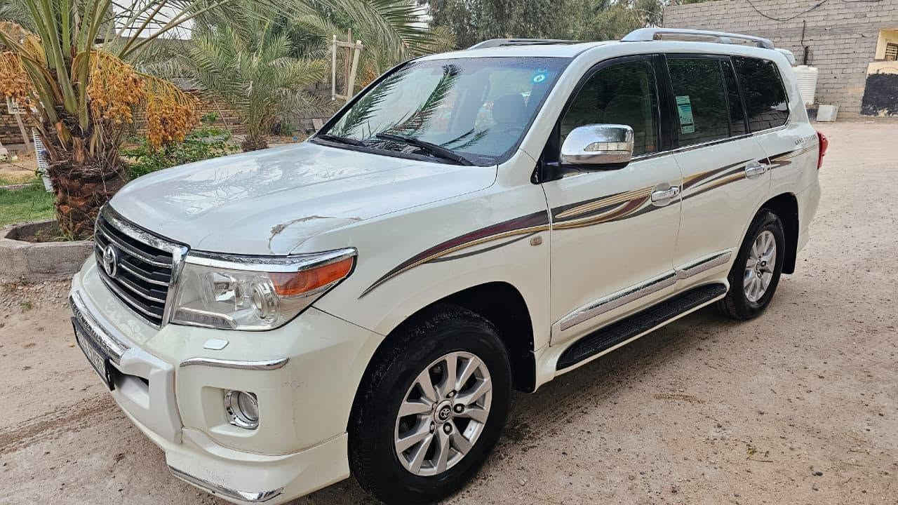 لاندكروز • ٢٠١٠ • فول مواصفات