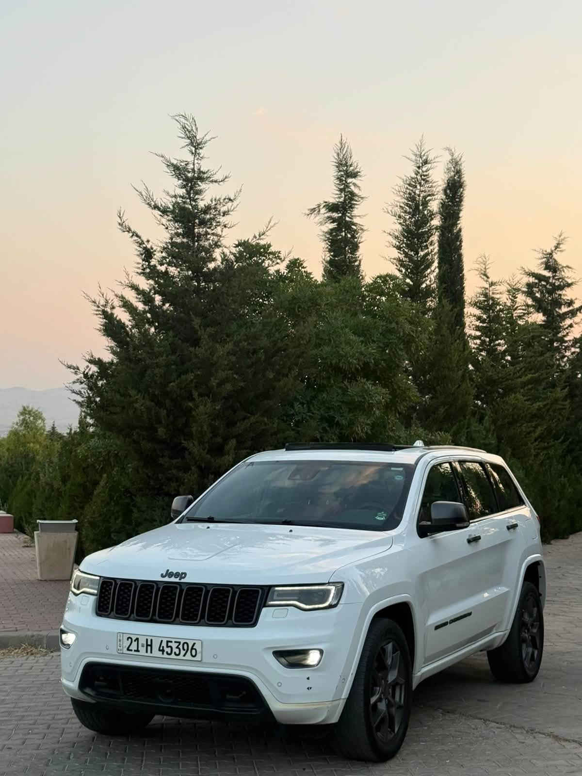 السلام  عليكم ورحمة الله وبركاته
‏‎‏‎       ——— لـلـبـيع  ———

جيب گراند شيروكي - Jeep Grand Cherokee

‏‎‏‎وراد خليجي .     —    بدون ايرباك 

‏‎‏‎الموديل           —    2021

فئة.                 —   80th استيراد شركة هارلم 

حجم المكينه   —     3600/ V6

‏‎‏‎اللون               —     ابيض     

‏‎‏‎المسافه المقطوعه — 96.000mi

‏‎‏‎حاله السياره.    —    ( كفاله عامه  ) (بدون صبغ بدون تبديل)

‏‎‏‎المواصفات 
‏‎‏‎- بصمة تشغيل 
‏‎‏‎- بصمة أبواب 
‏‎‏‎-تشغيل عن بعد 
‏‎‏‎-ترحيب عند الاقتراب 
-رادار امامي 
-رادار جانبي 
-رادار خلفي 
-تحديد مسار 
-تنبيه قبل الاصطدام 
‏‎‏‎-كشنات جلد 
-كشنات احمر مختمه 80th
- شاشه ديجتال 
-ستيرن كهربائي 
-اناره محيطيه 
-اشاره بالمرايه 
-حساس امامي خلفي 
-بردات خلفيه ‏‎
‏‎‏‎-شاشه كبيره تدعم نظام الأبل كار باي ونظام الاندرويد
-شاشه عداد ديجتال
-فتحت سقف بانوراما 
‏‎-دبل اكسل 
‏‎-اوتو ستوب
‏‎-وضعيات قياده 
‏‎‏‎-كشنات تدفئة ( اماميه - خلفيه ) 
-كشن السايق خزن ميمور
-كشنات اماميه تبريد 
-ستيرن تدفئة
‏‎‏‎- ستيرن بحركه كهربائيه 
‏‎‏‎- تبريد مركزي 
‏‎‏‎- بگ لايت LED 
‏‎-صندوق كهربائي 
‏‎‏‎-كرسي السايق والراكب بحركة كهربائيه 
‏‎‏‎-تحكم ستيرن جهتين 
‏‎‏‎-تحديد سرعه 
‏‎‏‎-مانع انزلاق 
‏‎‏‎-ليد نهاري
‏‎‏‎-كامره خلفيه دواره 
‏‎‏‎باقي المواصفات المعروفه 

‏‎‏‎السعر            — 293$ وبيه مجال للطيبين  

‏‎‏‎رقم السياره    — السليمانيه   

‏‎‏‎موقع  السياره — السليمانية
الاستفسار _ *********** واتساب

