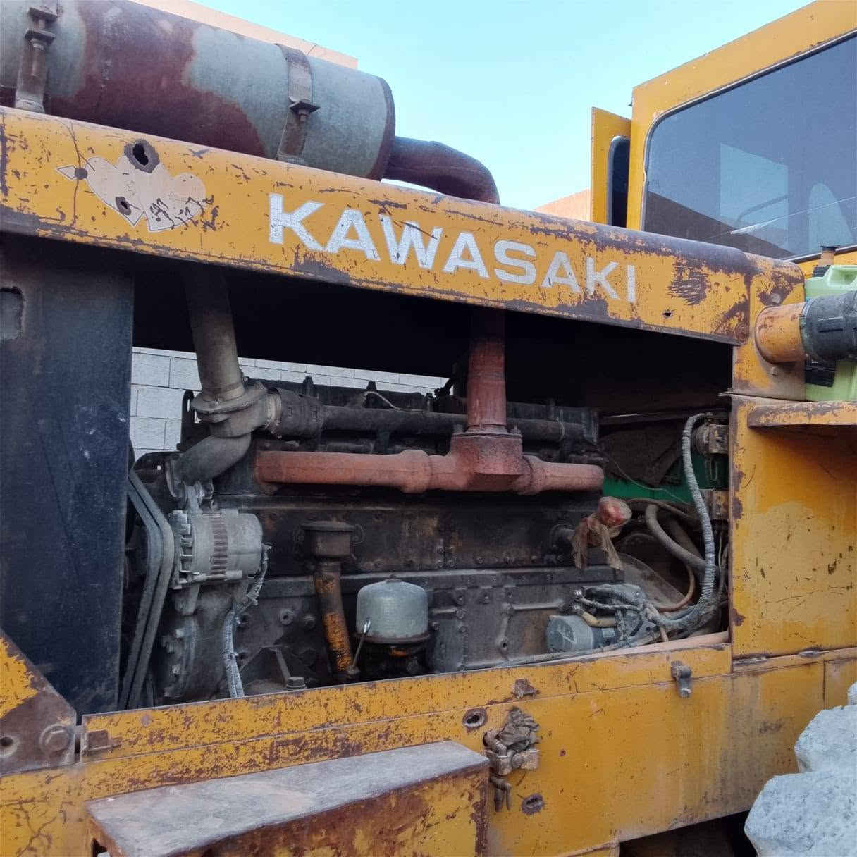سلام عليكم
للبيع شفل موديل 82 حجم 80 
كامل من كلشي 
جاهز للعمل 
رقم الهاتف( ***********) للتواصل
