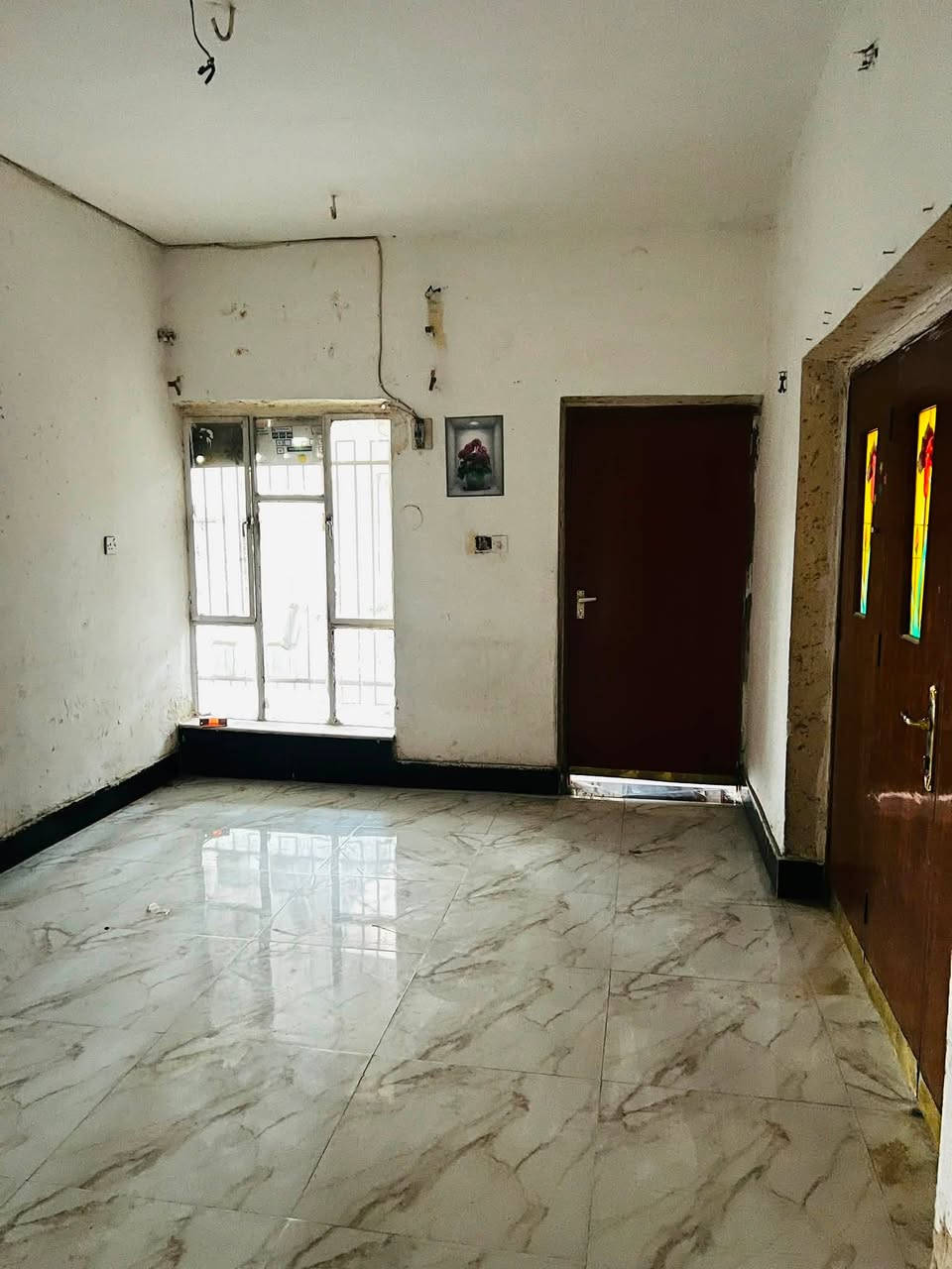 🏠#دارللإيجار//طابـــــــو صرف _🏠

🏗️📍المــــــــوقع//محيزم قرب شارع ٨٠ قرب المدرسه الأقدام يطل ع منتزه 

✏️المســـــاحة// ٢٠٠ متر 

🧱🧱طـــابق الأول // يحتوي ع 
٢ غرف نوم  ➕هول➕ صالة➕ مطبخ➕مجمعات صحية ➕مناور 2 ➕كراج سيارة كبير  ➕حديقه 🚙
🧱🧱طابق الثاني // ٢ غرفة نوم ➕كلدور ➕مجمع صحي بيتونه

 🏫📚نستقبل جميع عروض البيع و ترويجها بإعلانات ممولة 
      للمزيد من التفاصيل الاتصال او المراسلة خاص 

حسن السعيدي ***********  

حسين السعيدي ***********_ ***********
       
علي السعيدي ***********_ ***********

 📍موقع المكتب  📌 الحله - حي الامام علي(ع)  _مقابل مجمع الوافي
