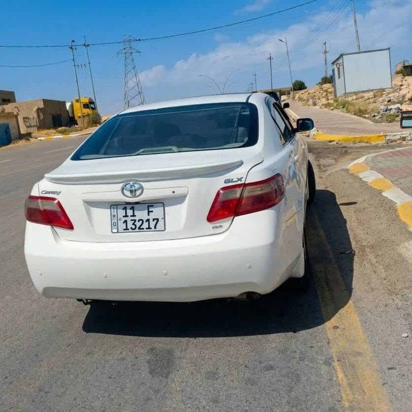 ‏كامري خليجي 2008 فول مواصفات GLX 
‏
‏ رقم بغداد إنكليزي
‏
‏فتحة وشاشة وكامرة
‏ قطعتين تبريد 
‏بردة خلفية 
‏كشن كهرباء 
‏تحكمات ستيرن 
‏حساسات خلفية 
‏مثبت سرعة 
‏رقم و سنوية جديد
‏محرك 4 سلندر 2400
‏كير ومحرك كفاله
‏كهربائيات + تدفئة + تبريد شرط 
تبريد قطعتين ثلج ⛄️ .
‏شرط التحويل مباشر
‏
‏مكاني #الانبار_قضاء حديثه
‏رقم الهاتف ‪***********‬
‏
