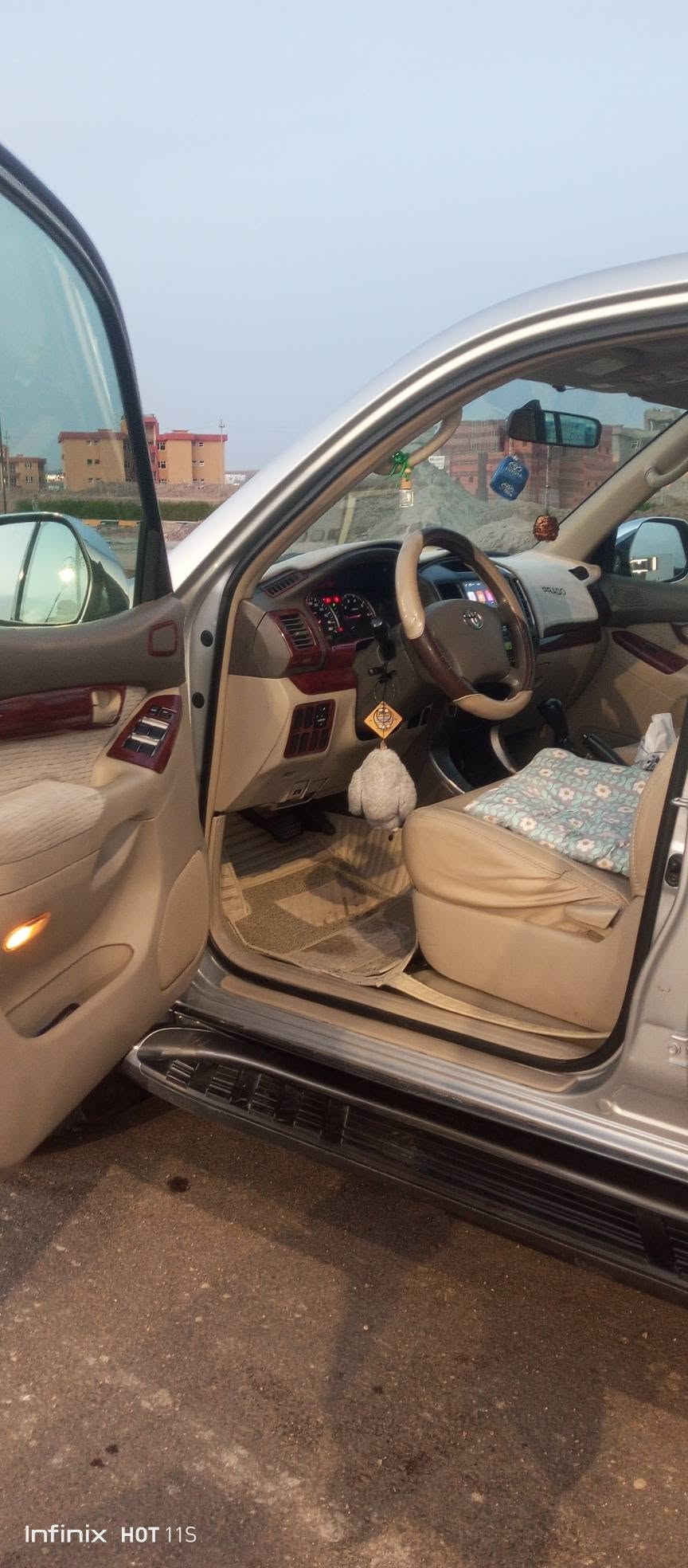 برادو • ٢٠٠٨ • ١٨٠ الف