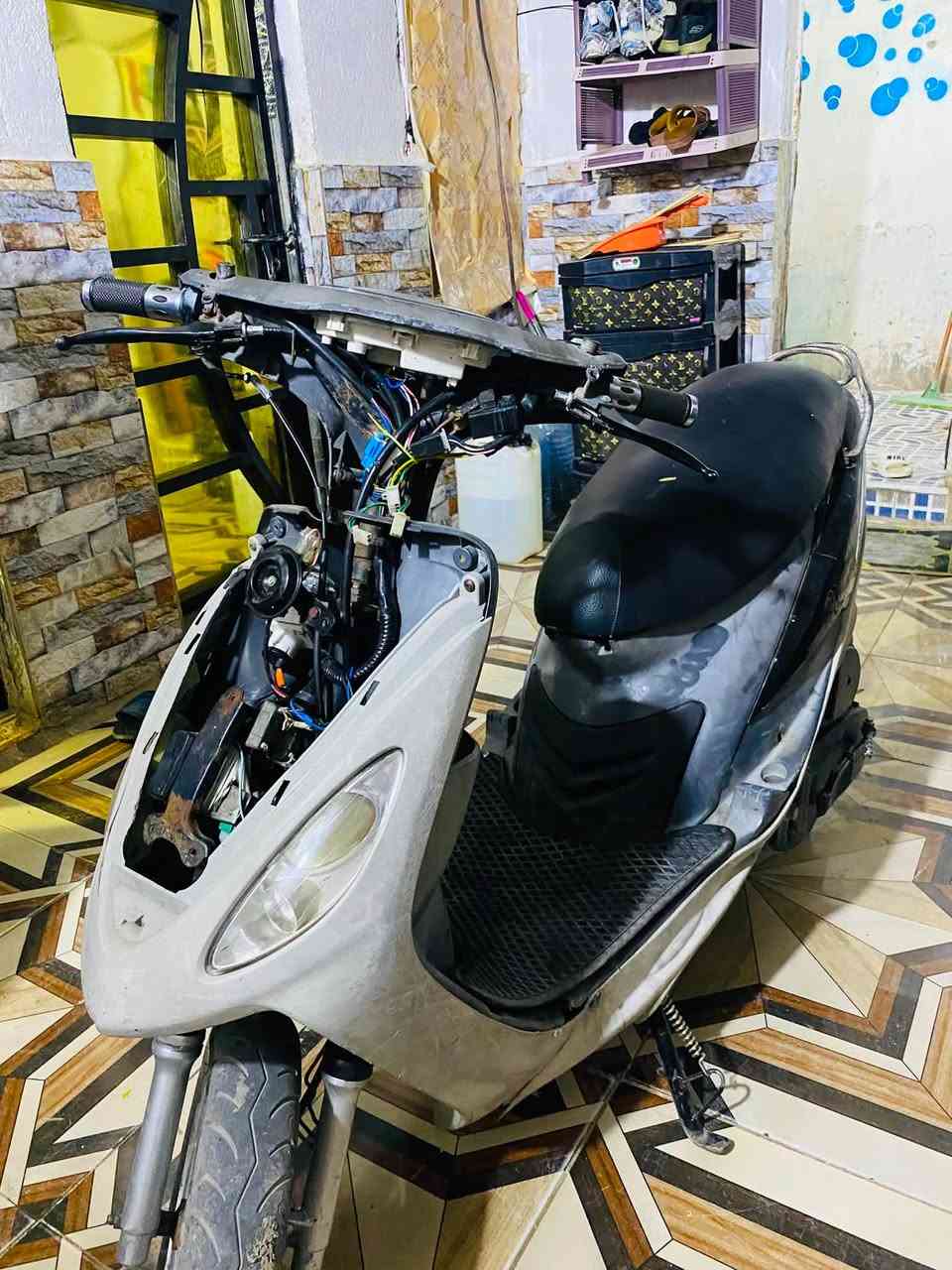 شباب دراجه ماكس قجمه البيع ما مفتوحه سعر 550  وبيه مجال مكاني بصره الاصمعي جديد  ***********
