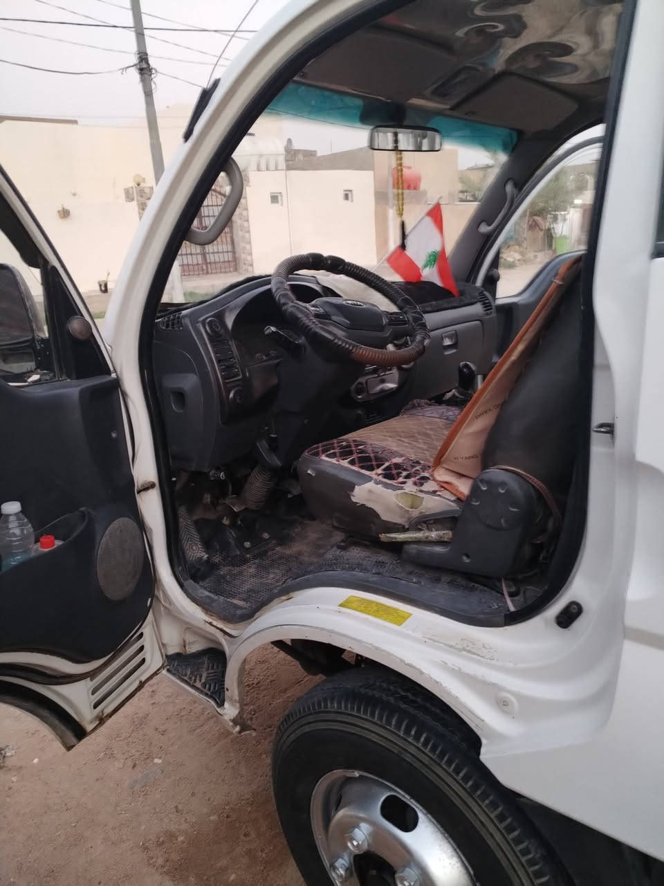 اسلام عليكم كيا فحل للبيع سياره نضيفه لابخار ولا تنقيص كير محرك اكسن نضيفات موديل 14 رقم نجف انكليزي بسم اخوي تخم تاير جديد ماعده واحد خلفي تعبان حداديه نضيفه محجر تفصال تبريد عاطل كهربائيات كله شغاله سنويه شهر 11 تصقط محرك 4000 مفتوح السياره بيه ملاحضات بصيطه جدن العنوان النجف خان النص السعر 115 ***********
