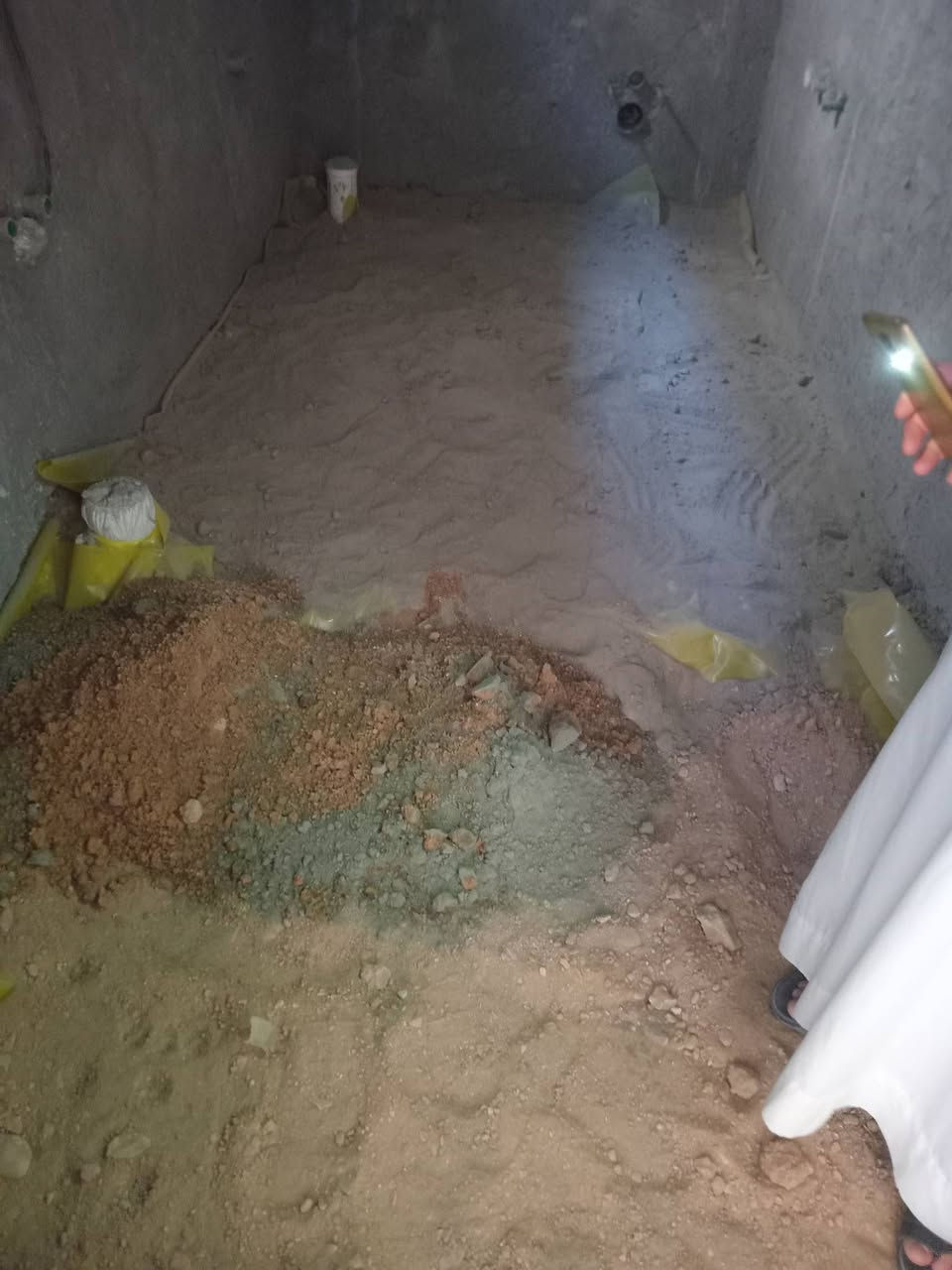 المانع للرطوبة الروف كوت Roof Coat
Waterproofing

حيدر للعوازل.   ***********
