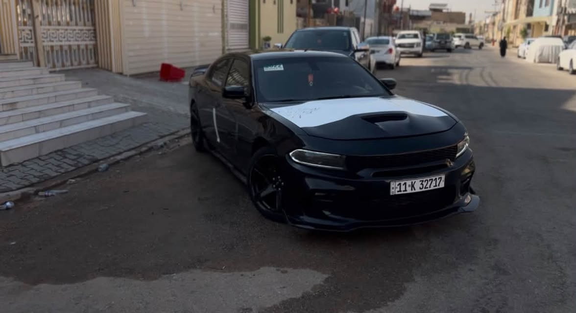 السلام عليكم 
جارجر Sxt
2022
6سلندر 3600 توويل 
محدثه بالكامل وايد بدي بدون نفخات 
رقم بغداد سنويه وهزه جدد 
ماشيه 55 الف ميل 
صبغ قطعتين جاملغ وبنيد بدون دواخل 
#صور الحادث والسونار مرفقات بالمنشور 
مواصفات عاديه (شاشه جبيره،تحكمات،بصمه)
وباقي المواصفات معروفه 
سياره جديده وجاهزه ماعايزه اي شي ومصروف عليها.
كير مكينه حداديه تبريد تخم تاير تخم ويل نجمه كله جديد
السعر 205 وبيها مجال للشراي 
مكان السياره النجف الأشرف 
***********
متوفر خاص و واتساب

