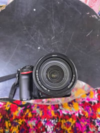 نيكون • ٧١٠٠ • نضيفه