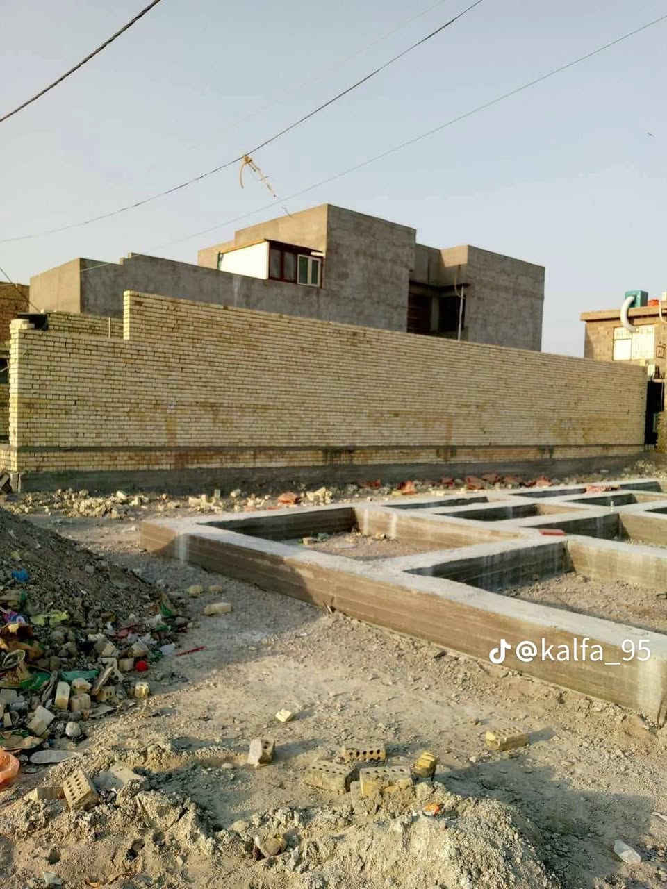 خلفه بناء متفرغ عل دبل وبيوميه وبسعار مناسبه *********** وتساب
